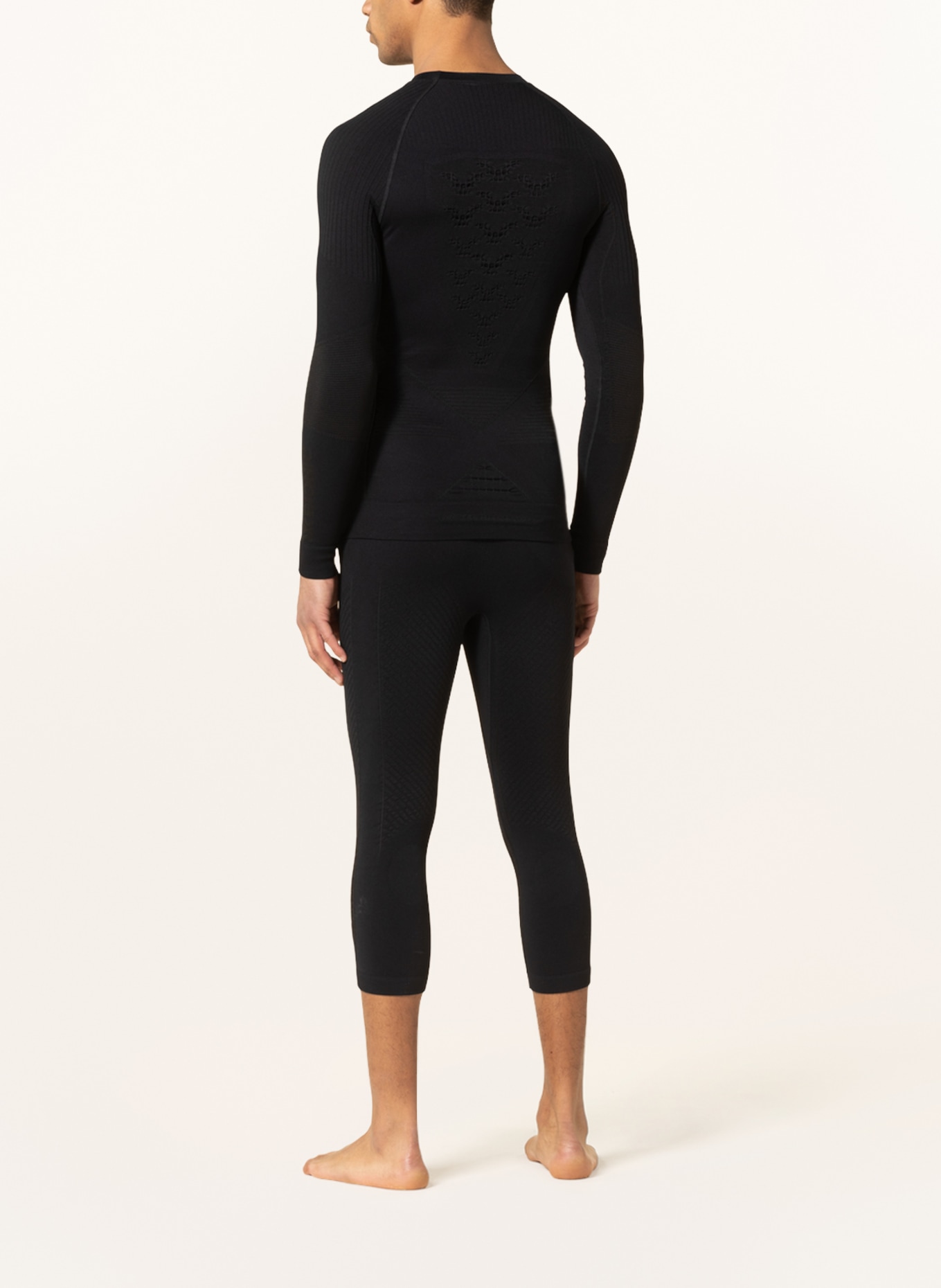 X-BIONIC Functional baselayer trousers ENERGY ACCUMULATOR® 4.0 with cropped leg length, Color: BLACK (Image 3)