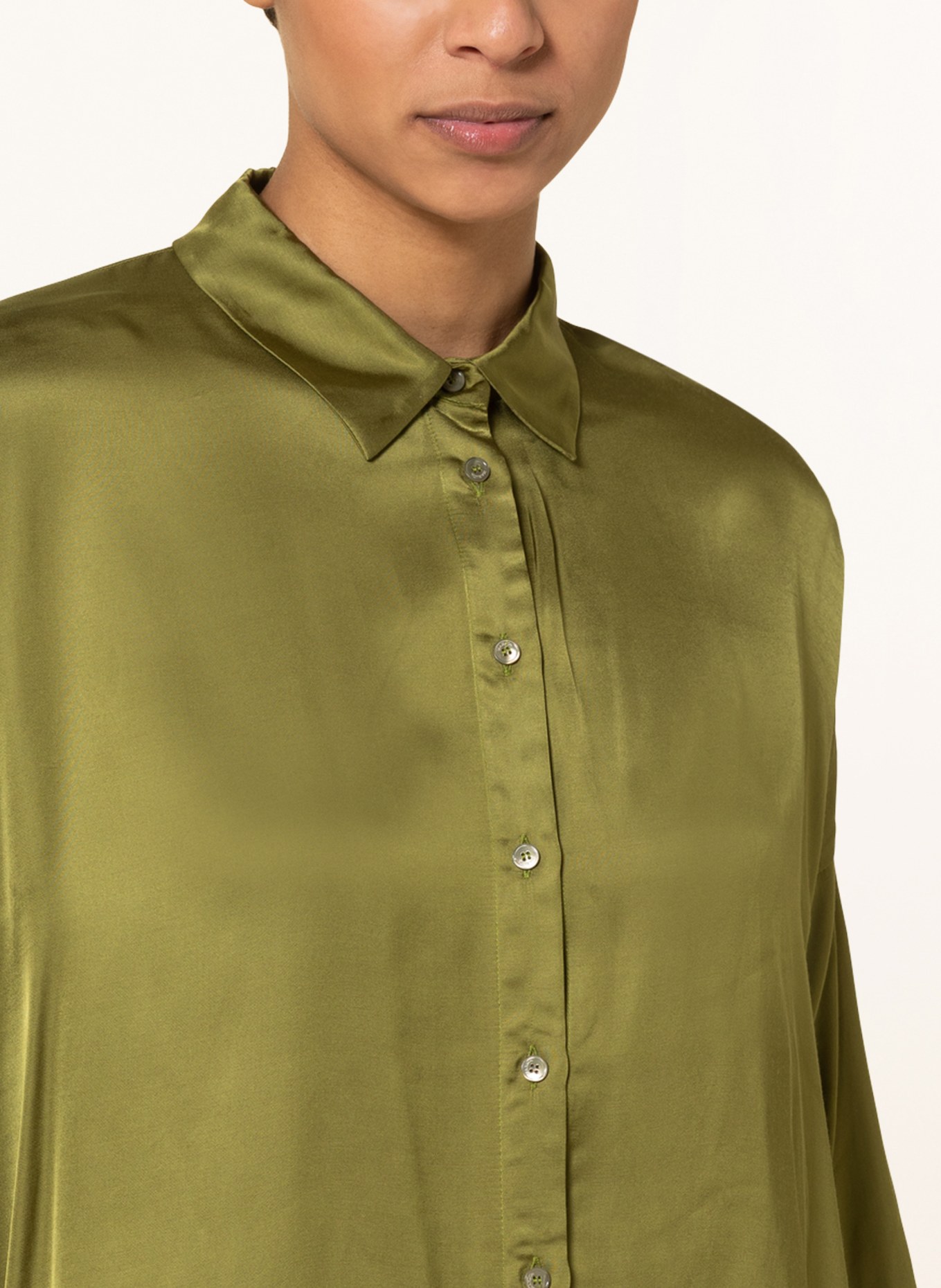 MAX & Co. Shirt blouse BEMBO made of satin with 3/4 sleeves, Color: OLIVE (Image 4)