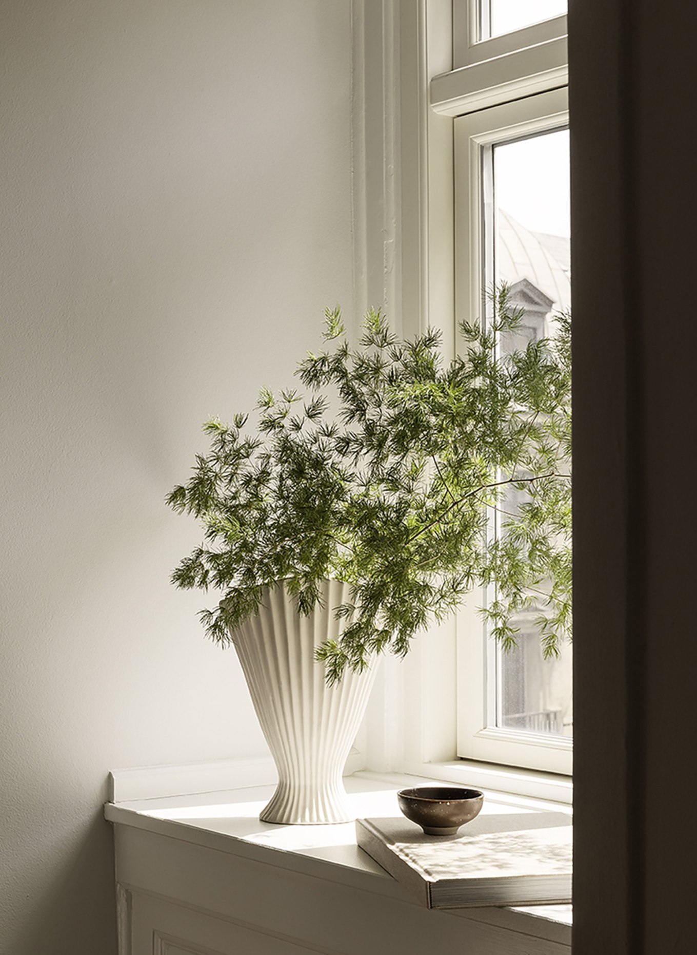 Ferm LIVING Vase FOUNTAIN, Farbe: CREME (Bild 3)