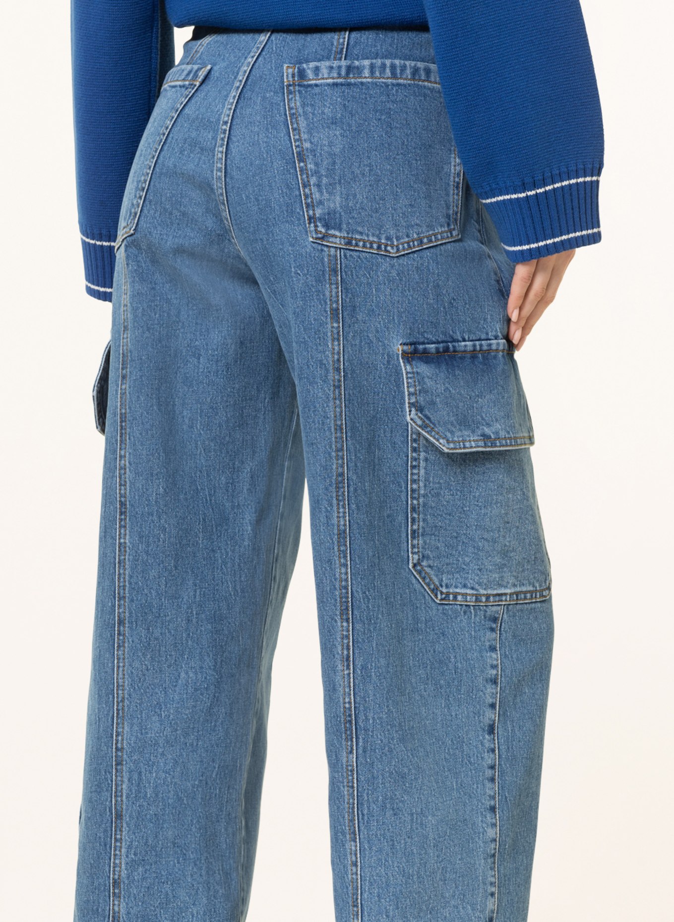 BAUM UND PFERDGARTEN Cargo jeans NACHI, Color: C6228 Washed Ligthblue Denim (Image 5)