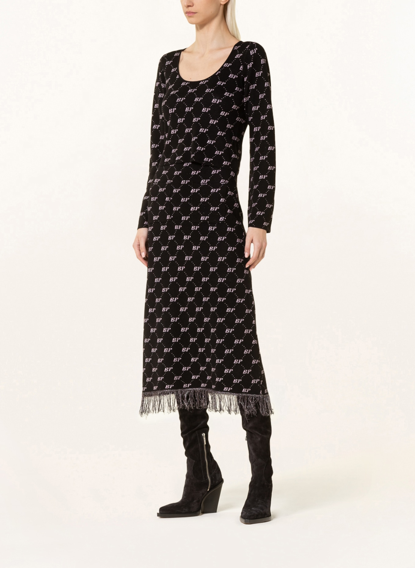 BAUM UND PFERDGARTEN Knit skirt with glitter thread, Color: BLACK/ PINK (Image 2)