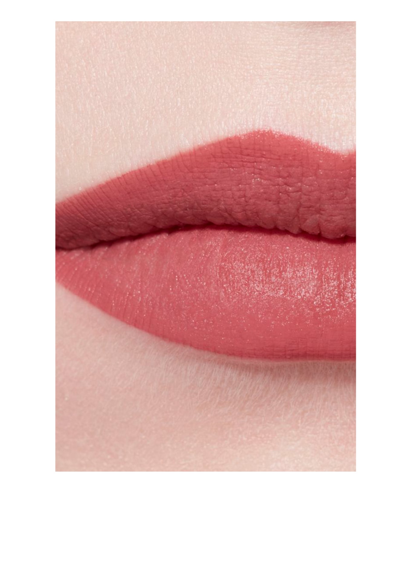 CHANEL ROUGE ALLURE VELVET: 63 ESSENTIELLE