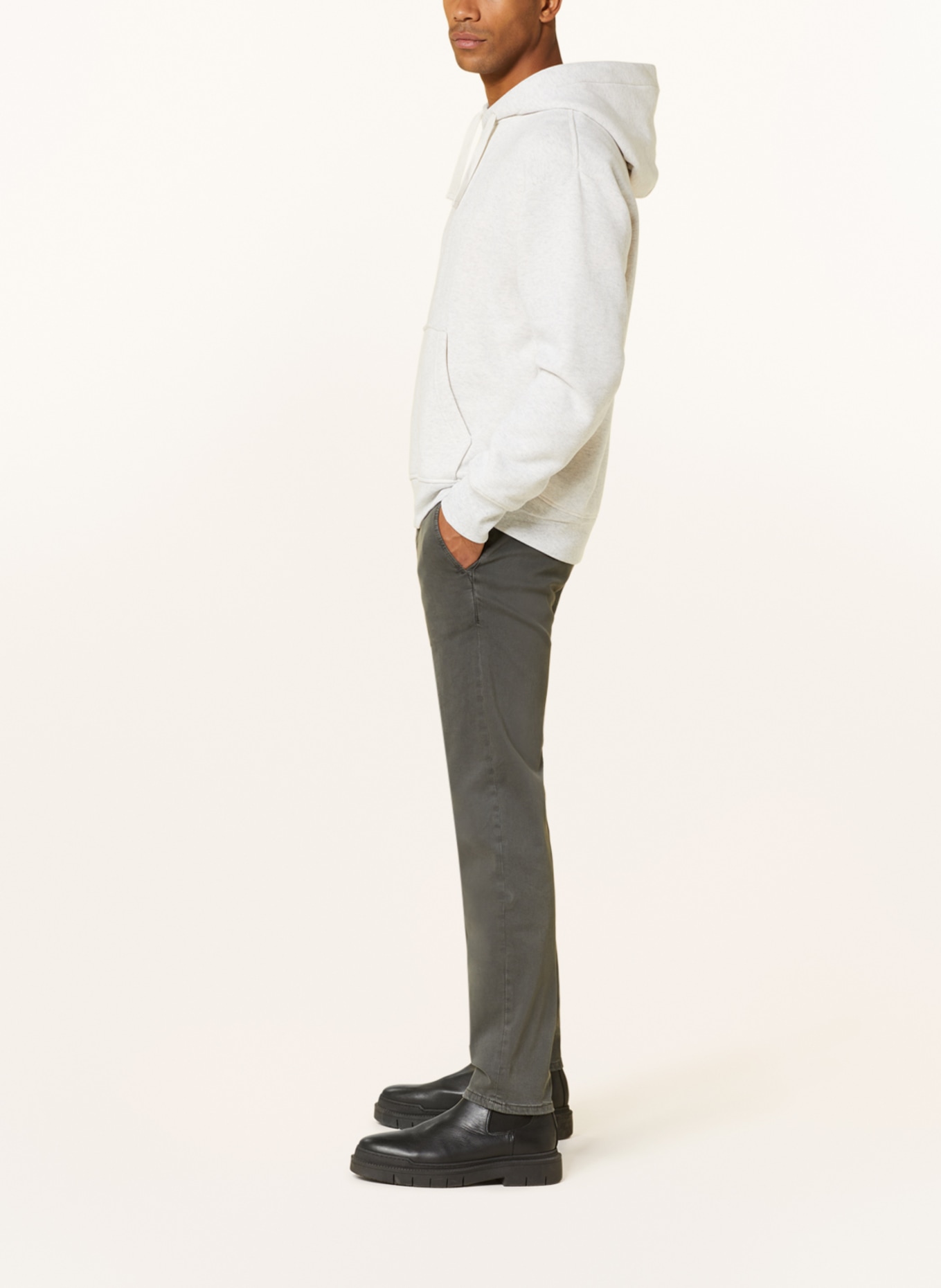 MAC Chino DRIVER Modern Fit: DONKERGRIJS