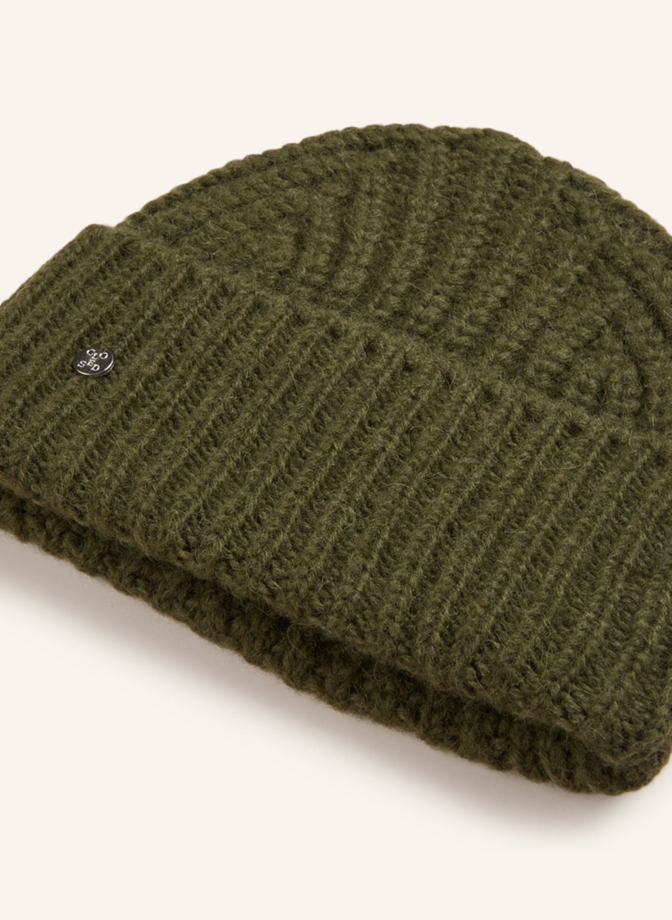 CLOSED Hat with alpaca , Color: OLIVE (Image 2)