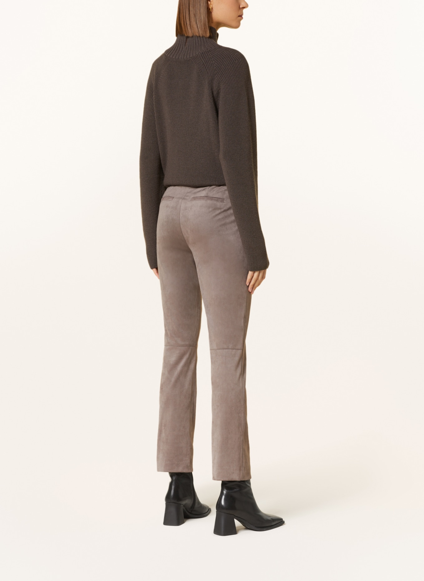 SEDUCTIVE Trousers CINDESSA in leather look, Color: TAUPE (Image 3)