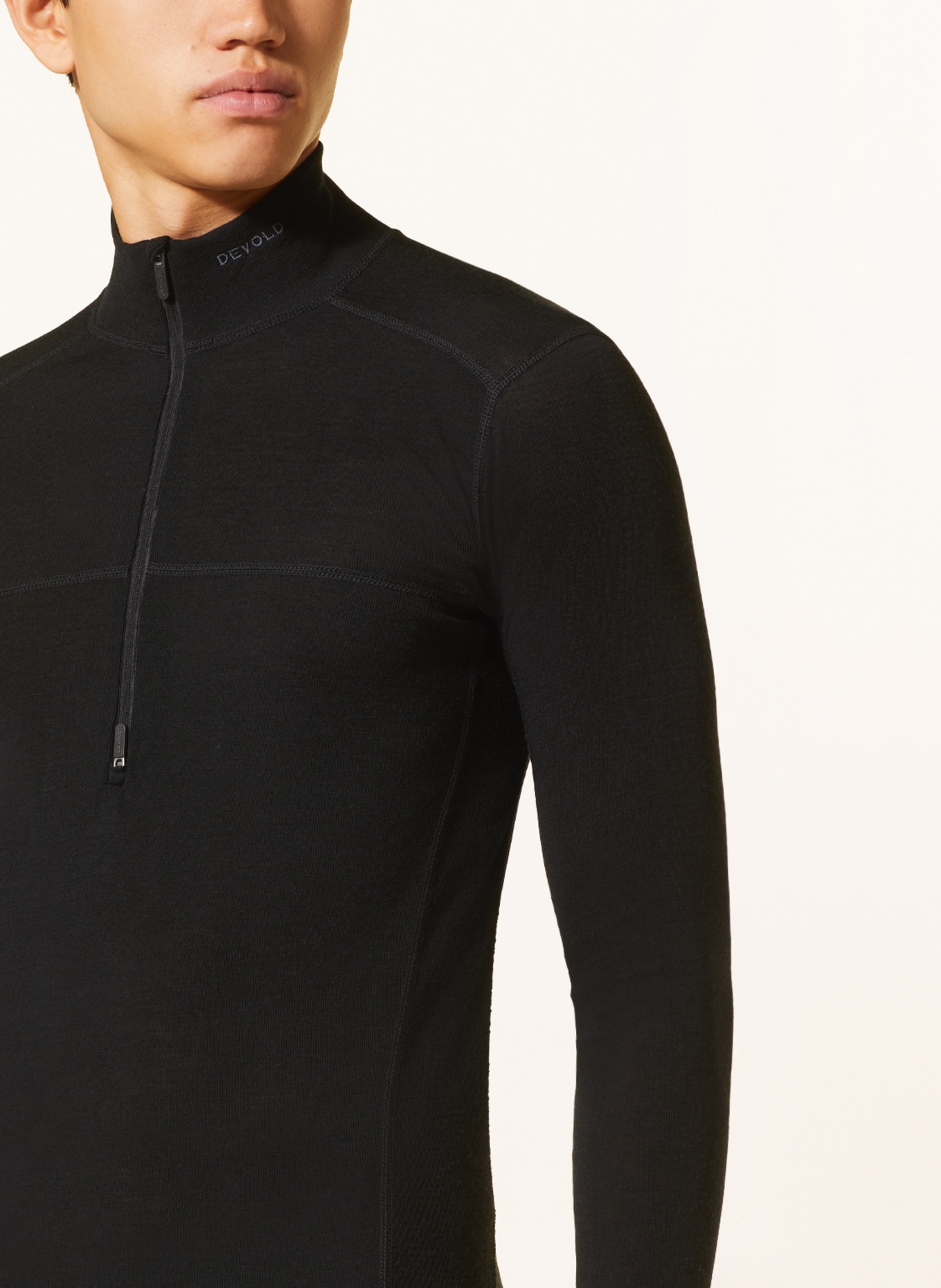 DEVOLD Functional underwear shirt LAUPAREN MERINO 190 with mesh, Color: BLACK (Image 4)