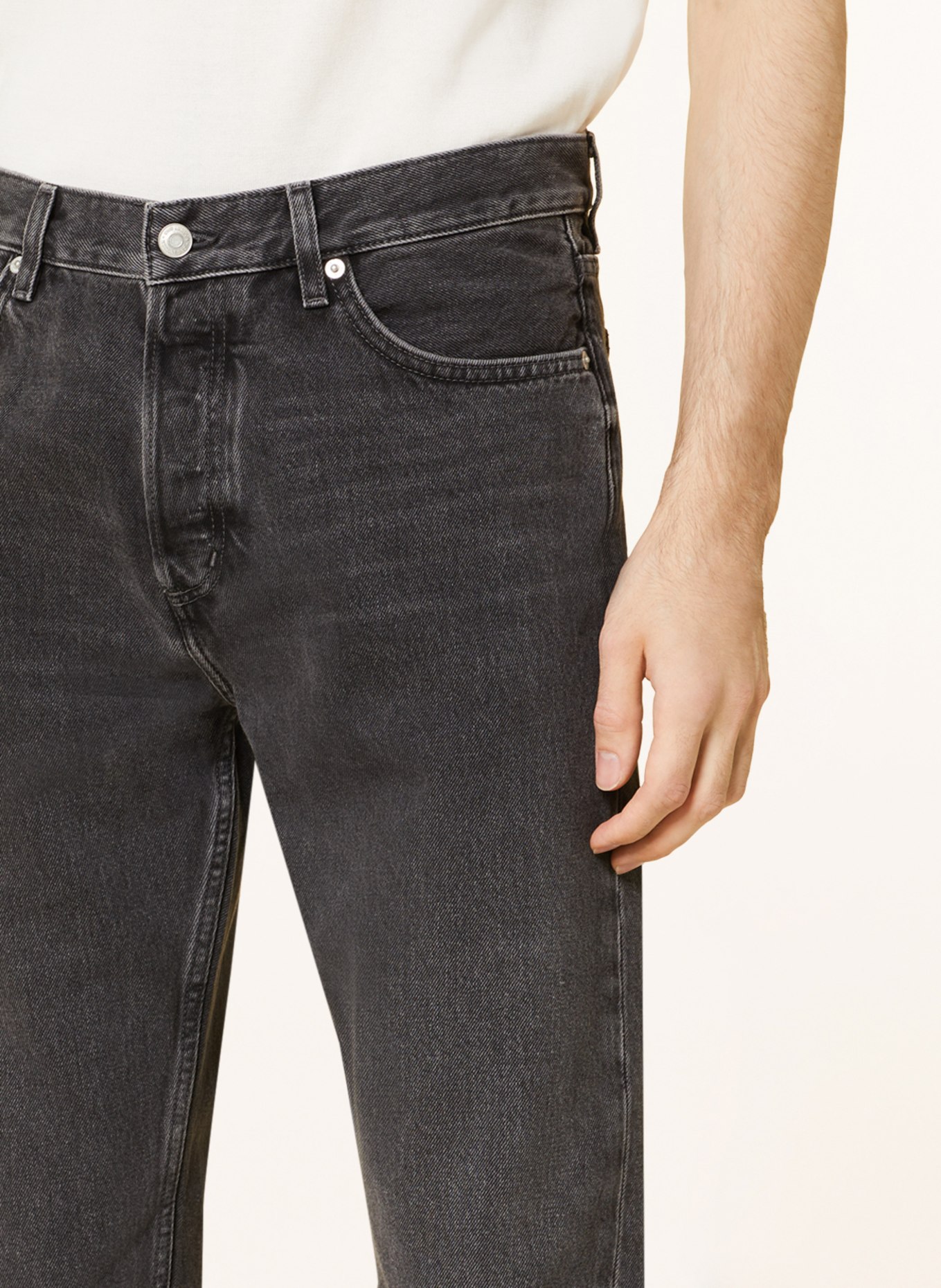 COS Jeans Regular Fit, Farbe: 023 WASHED BLACK (Bild 5)