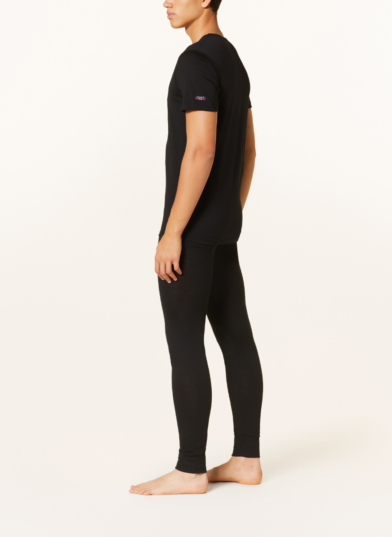 DEVOLD Functional underwear and baselayers BREEZE in merino wool, Color: BLACK (Image 4)