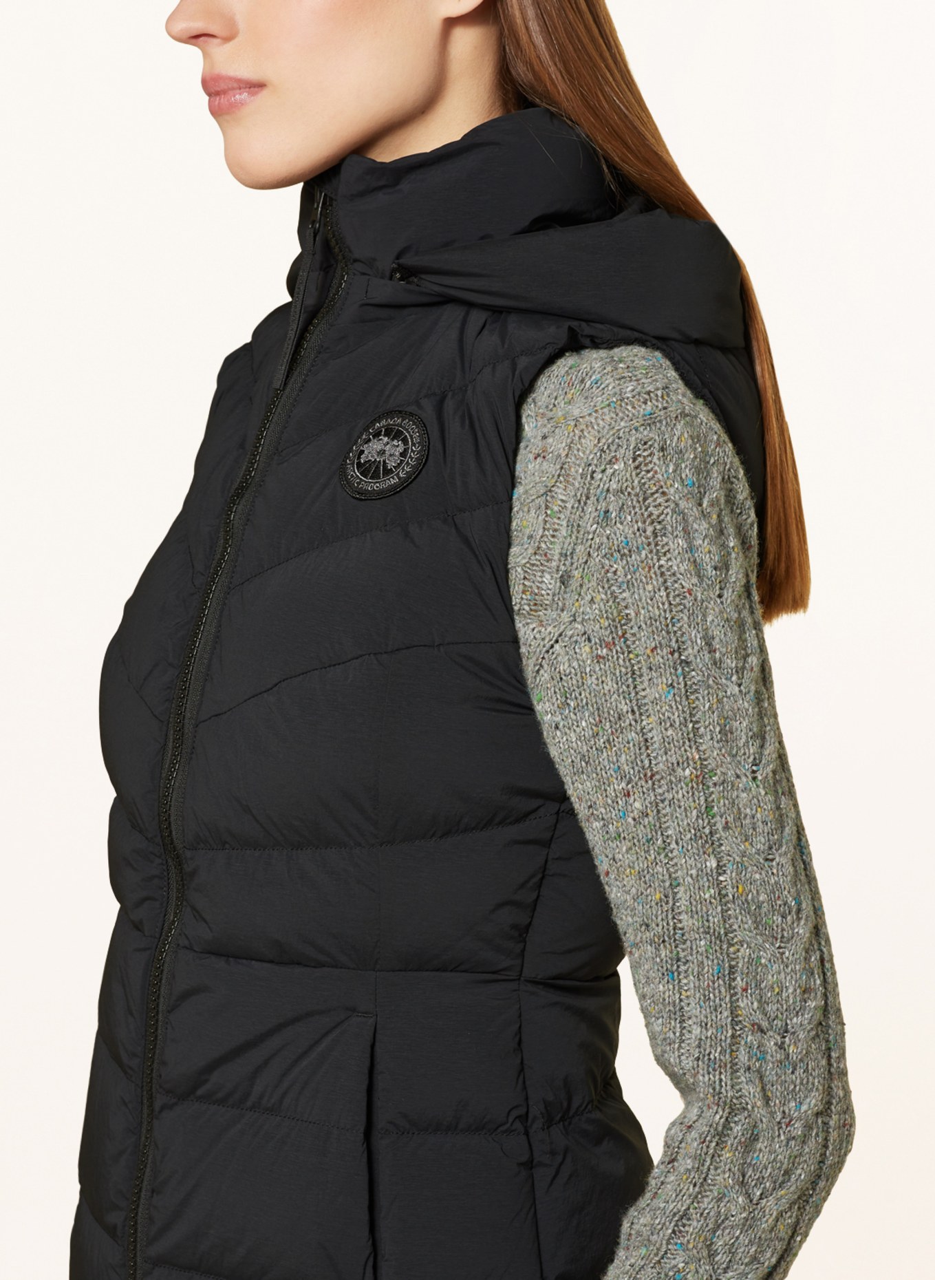 CANADA GOOSE Down vest CLAIR with removable hood, Color: BLACK (Image 5)