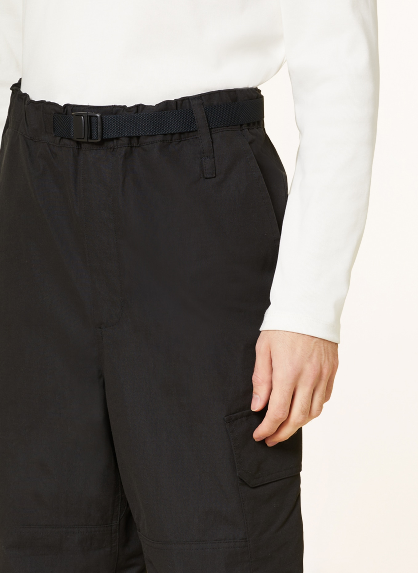 carhartt WIP Cargo pants HASTE regular fit, Color: BLACK (Image 5)