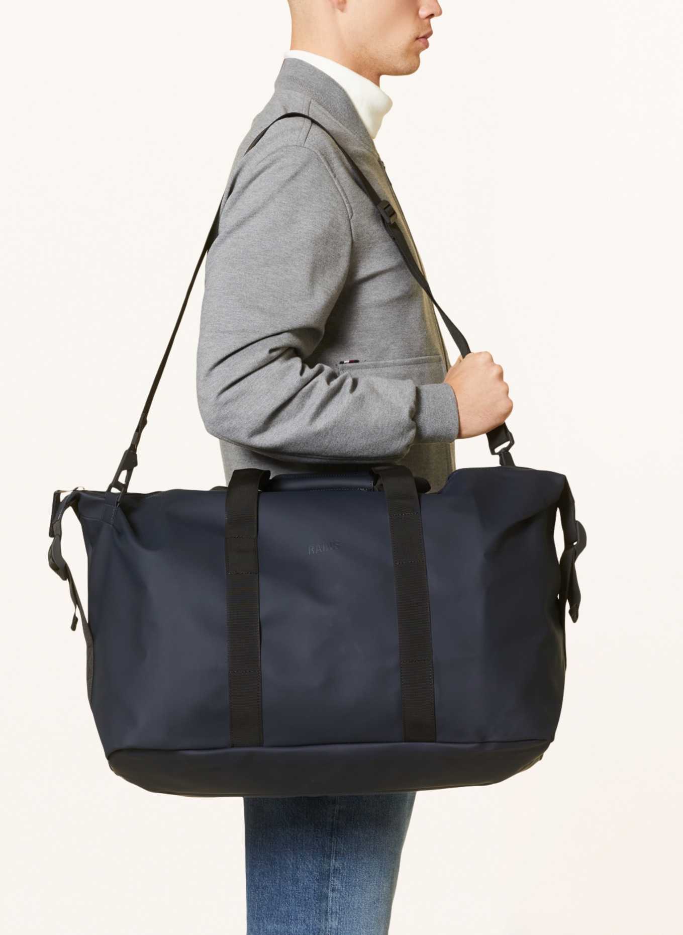 Rains weekender discount