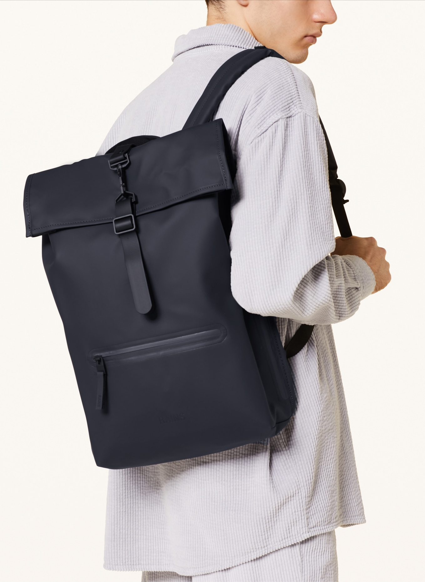 RAINS Backpack with laptop compartment, Color: DARK BLUE (Image 4)
