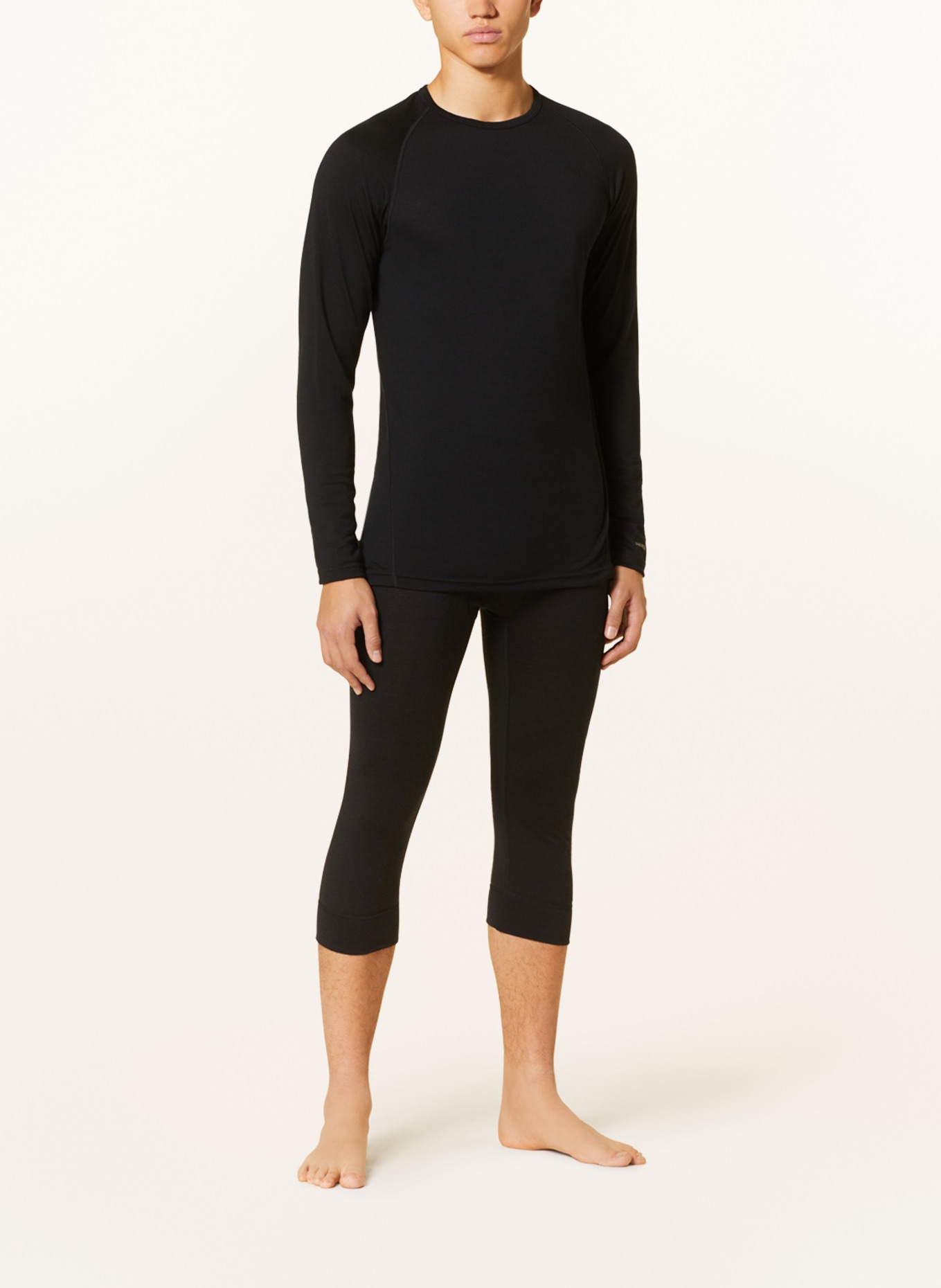 DEVOLD Functional underwear pants JAKTA in merino wool and with cropped leg length, Color: BLACK (Image 2)