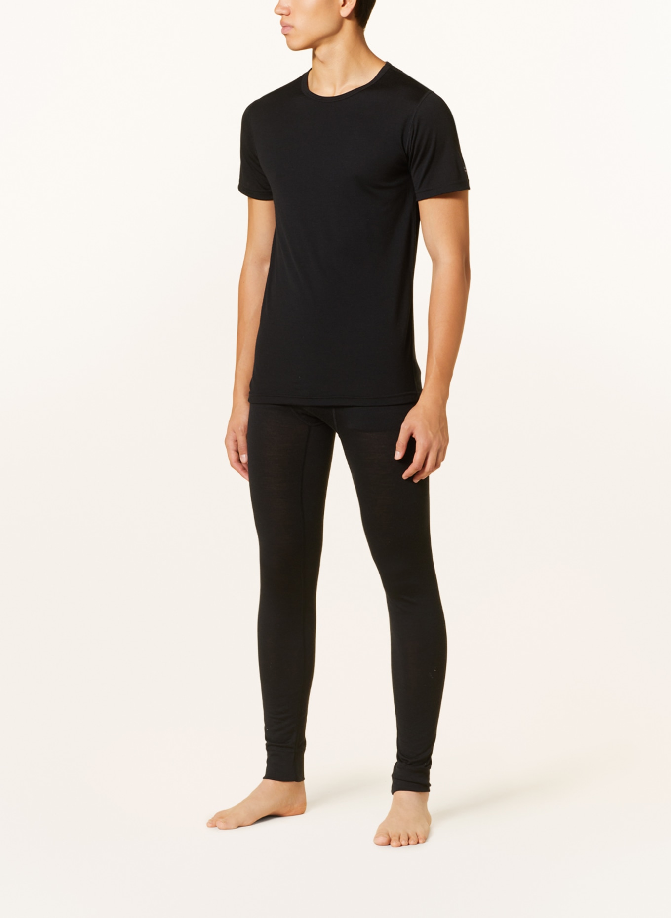 DEVOLD Functional underwear shirt BREEZE made of merino wool, Color: BLACK (Image 2)