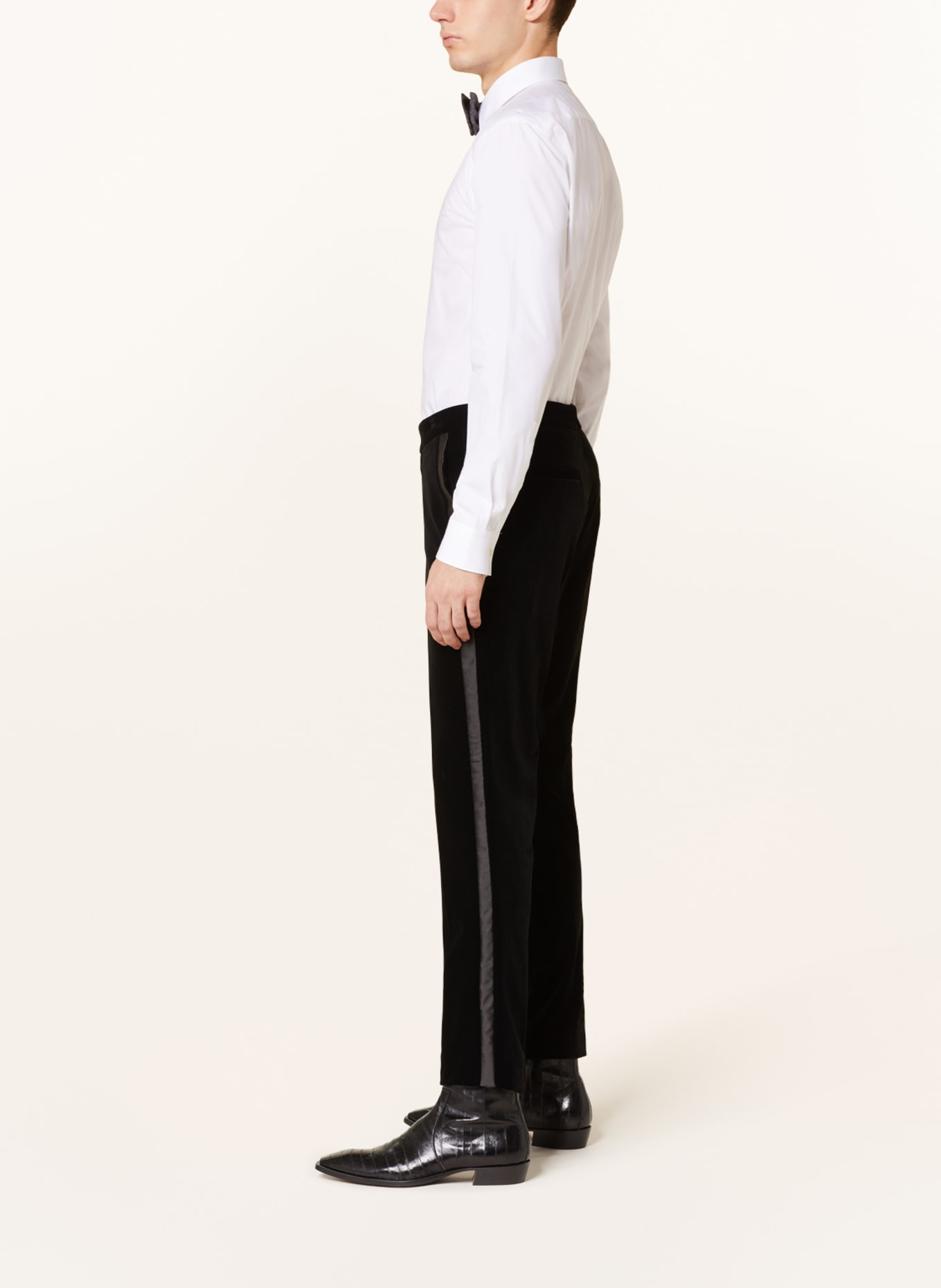 HUGO Smoking trousers HESTEN extra slim fit made of velvet, Color: BLACK (Image 5)