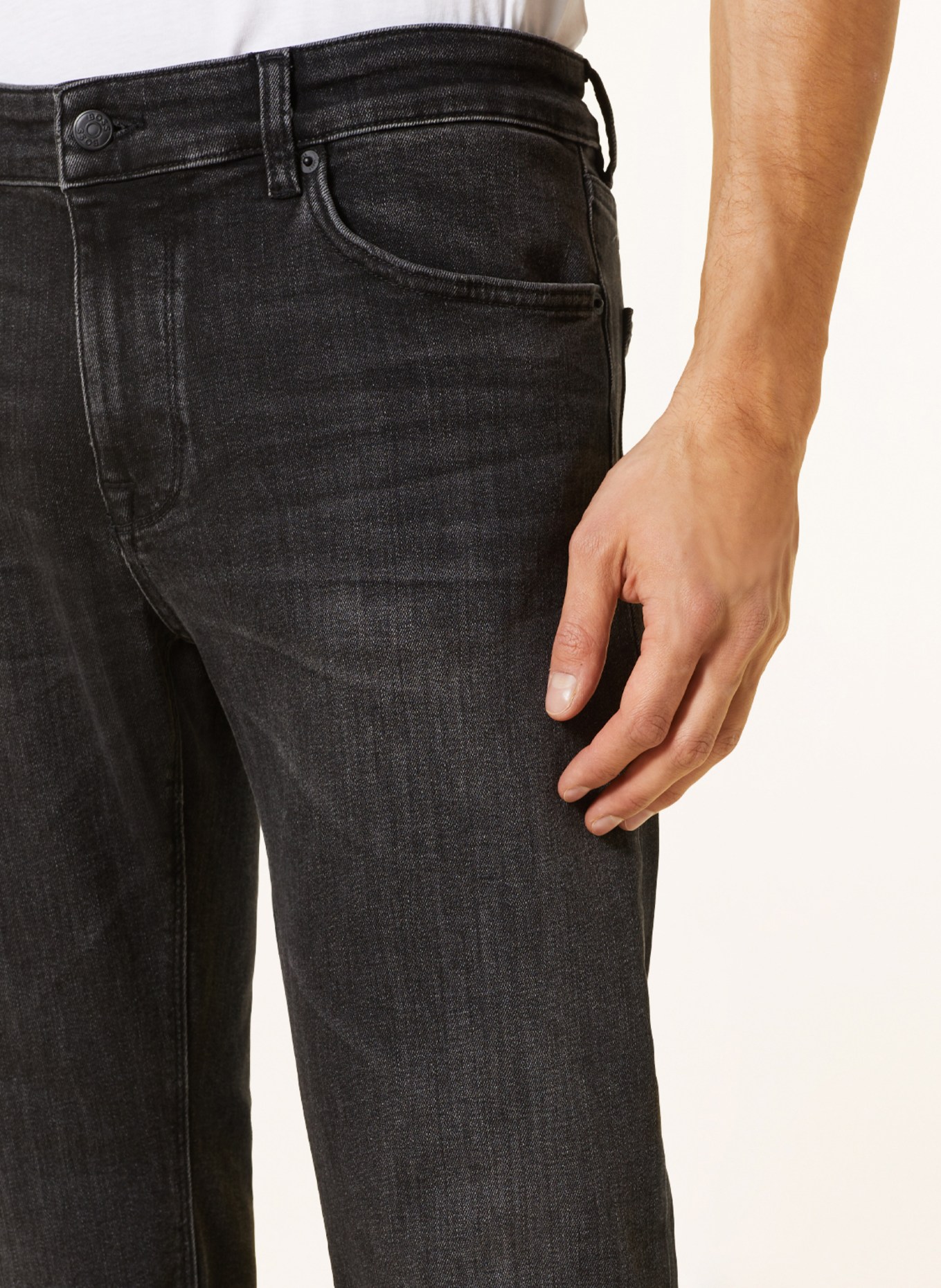BOSS Jeans MAINE Regular Fit, Farbe: 005 BLACK (Bild 5)