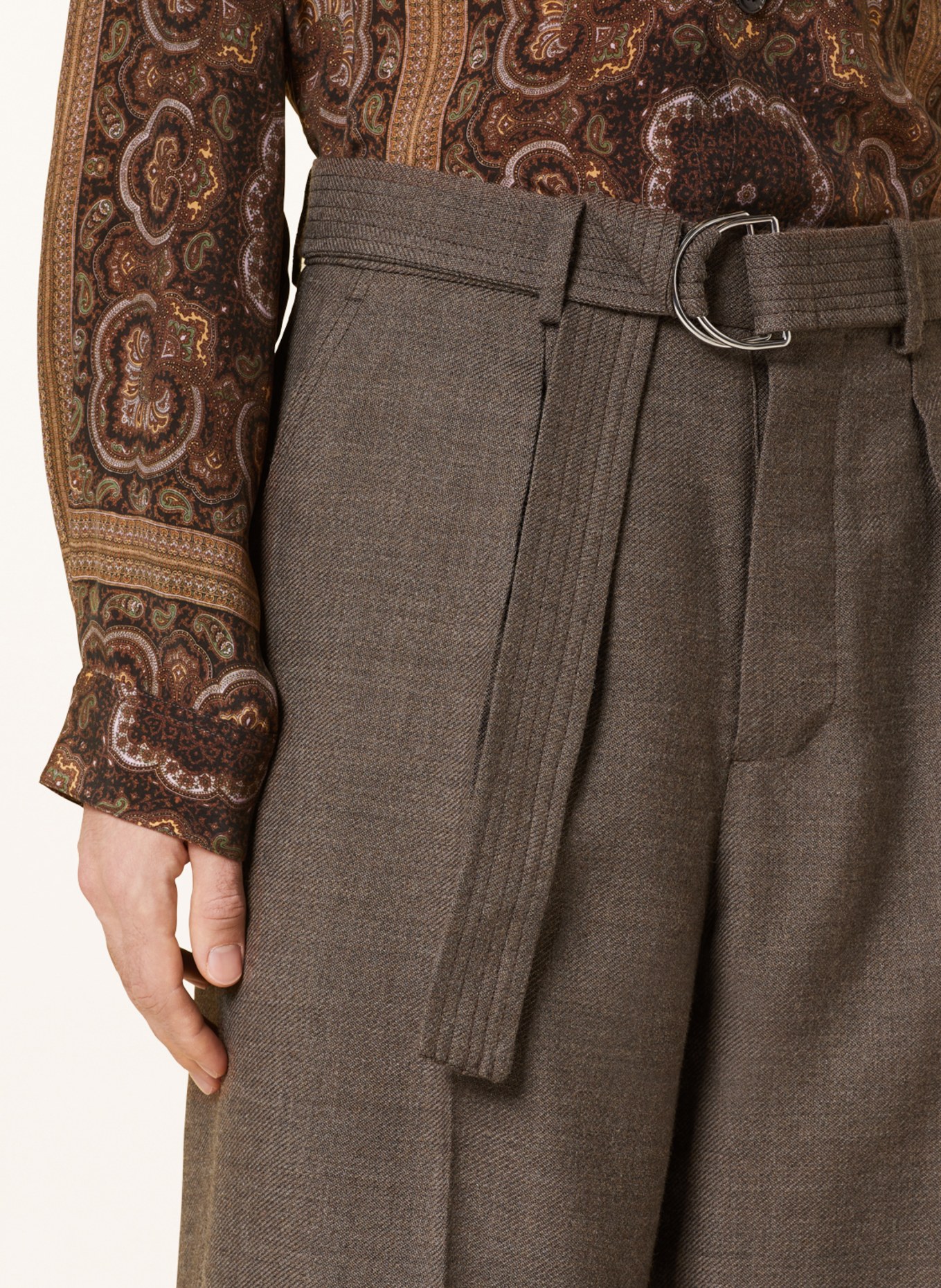 Nanushka Spodnie BENTO regular fit, Kolor: WALNUT (Obrazek 5)