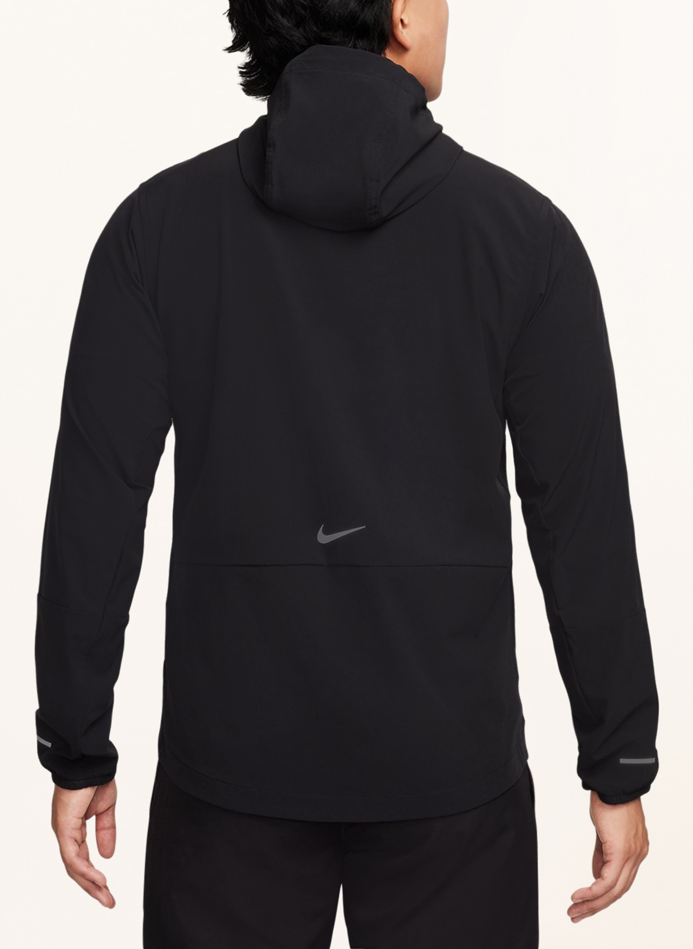 Nike Běžecká bunda REPEL UNLIMITED, Barva: ČERNÁ/ STŘÍBRNÁ (Obrázek 3)