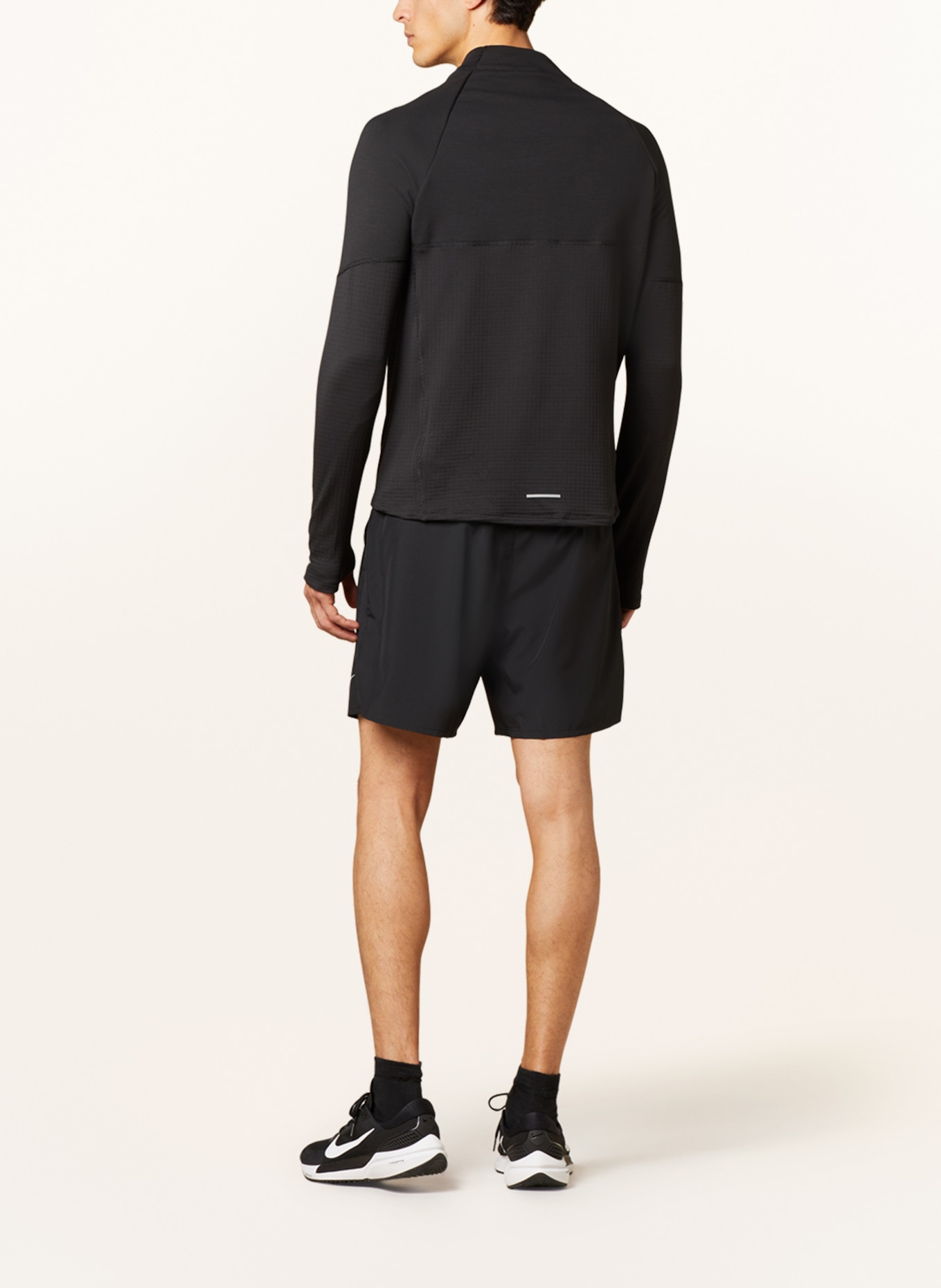 Nike Koszulka do biegania THERMA-FIT REPEL, Kolor: CZARNY (Obrazek 3)