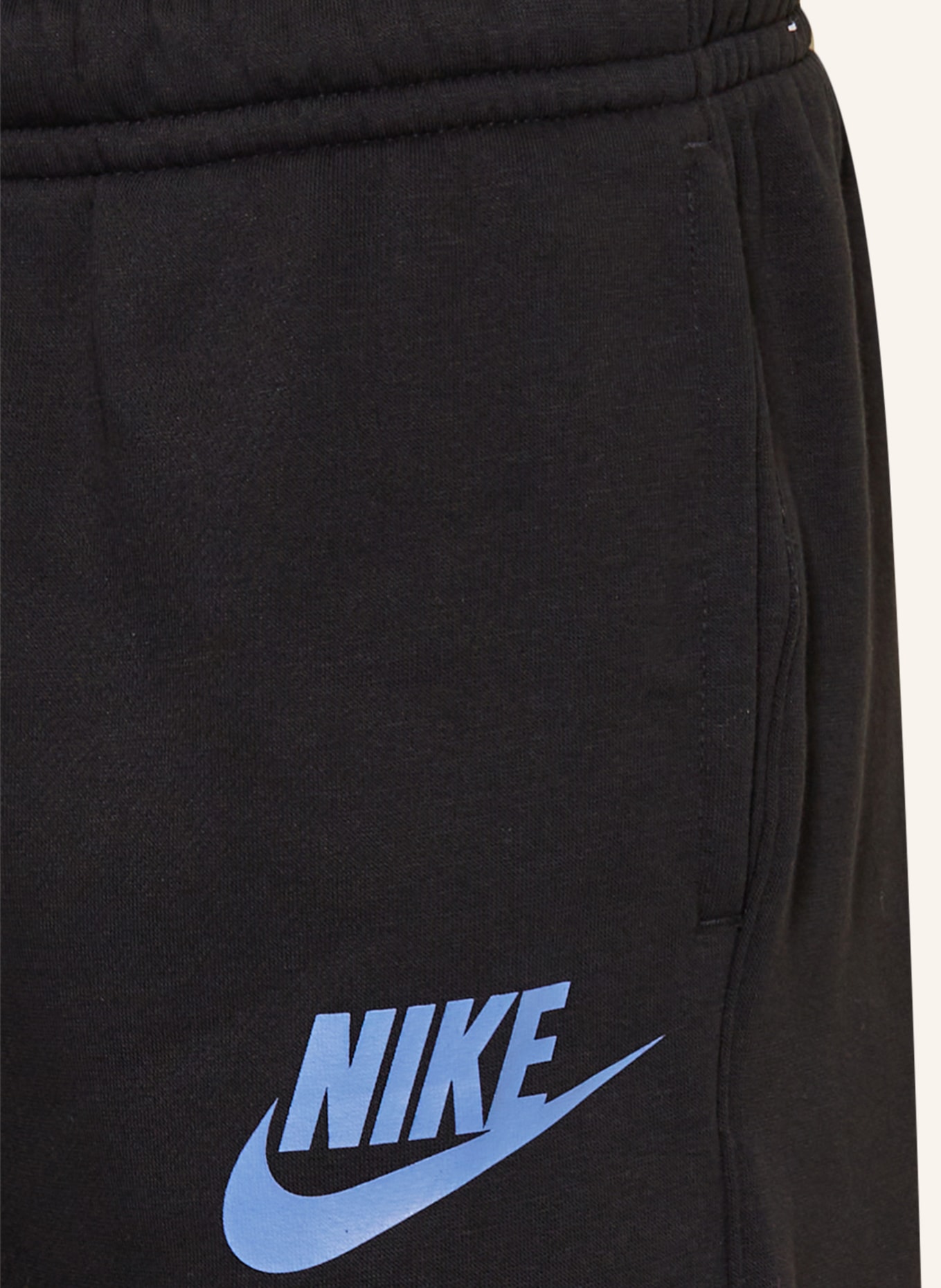 Nike Sweatpants SPORTSWEAR, Farbe: SCHWARZ/ LILA (Bild 3)