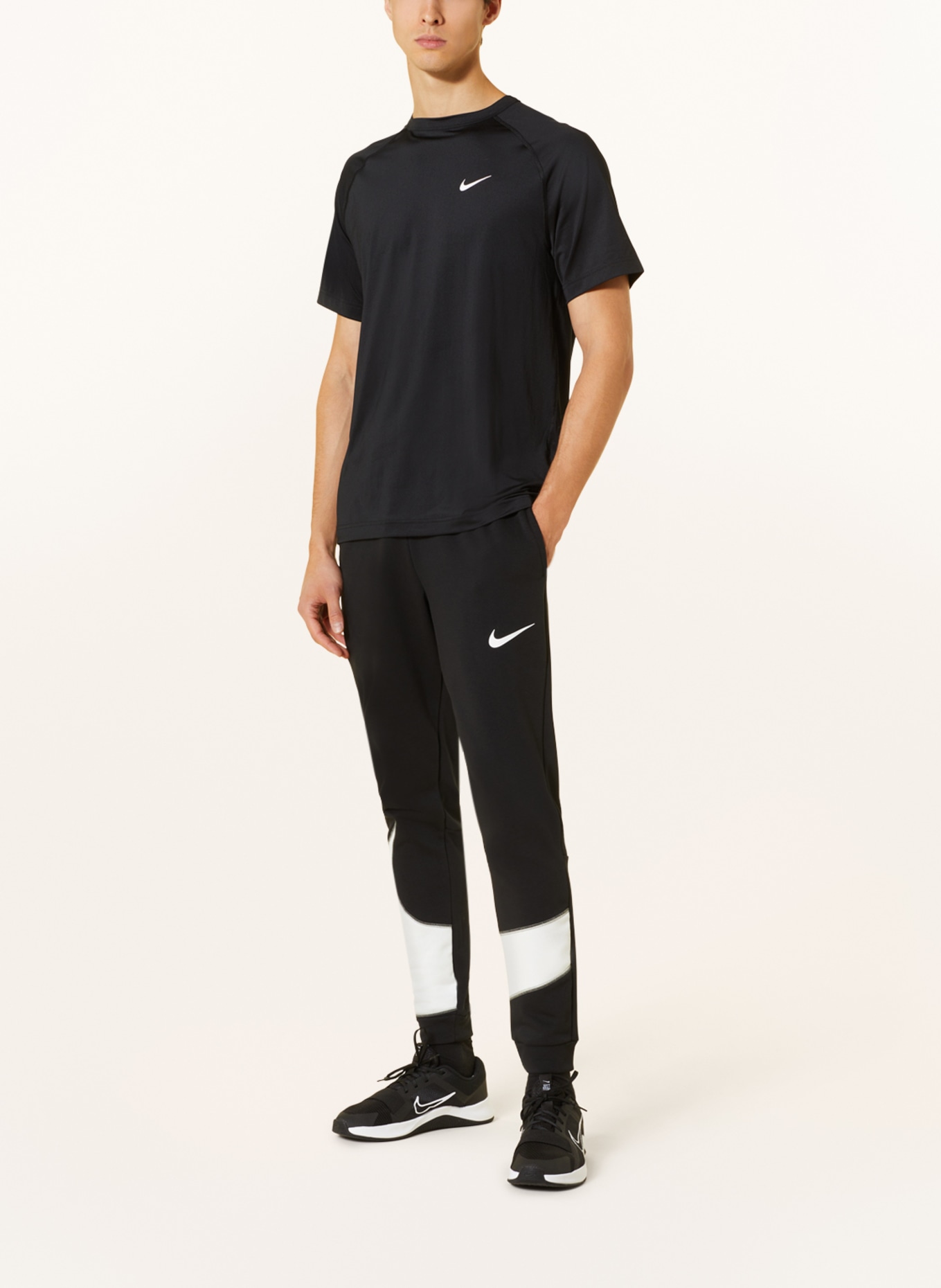 Nike T-Shirt DRI-FIT READY, Farbe: SCHWARZ (Bild 2)