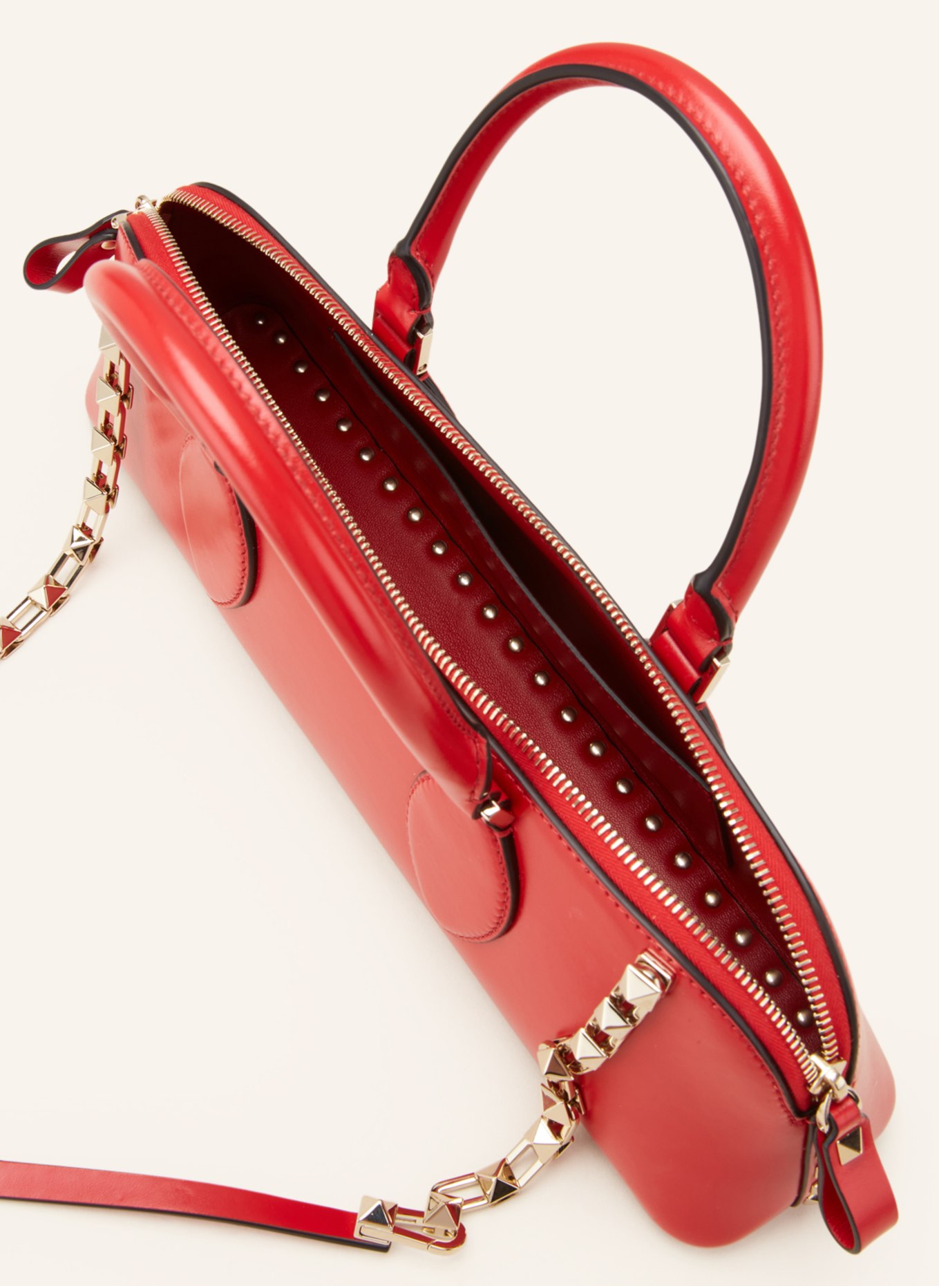 VALENTINO GARAVANI Crossbody bag ROCKSTUD, Color: RED (Image 3)