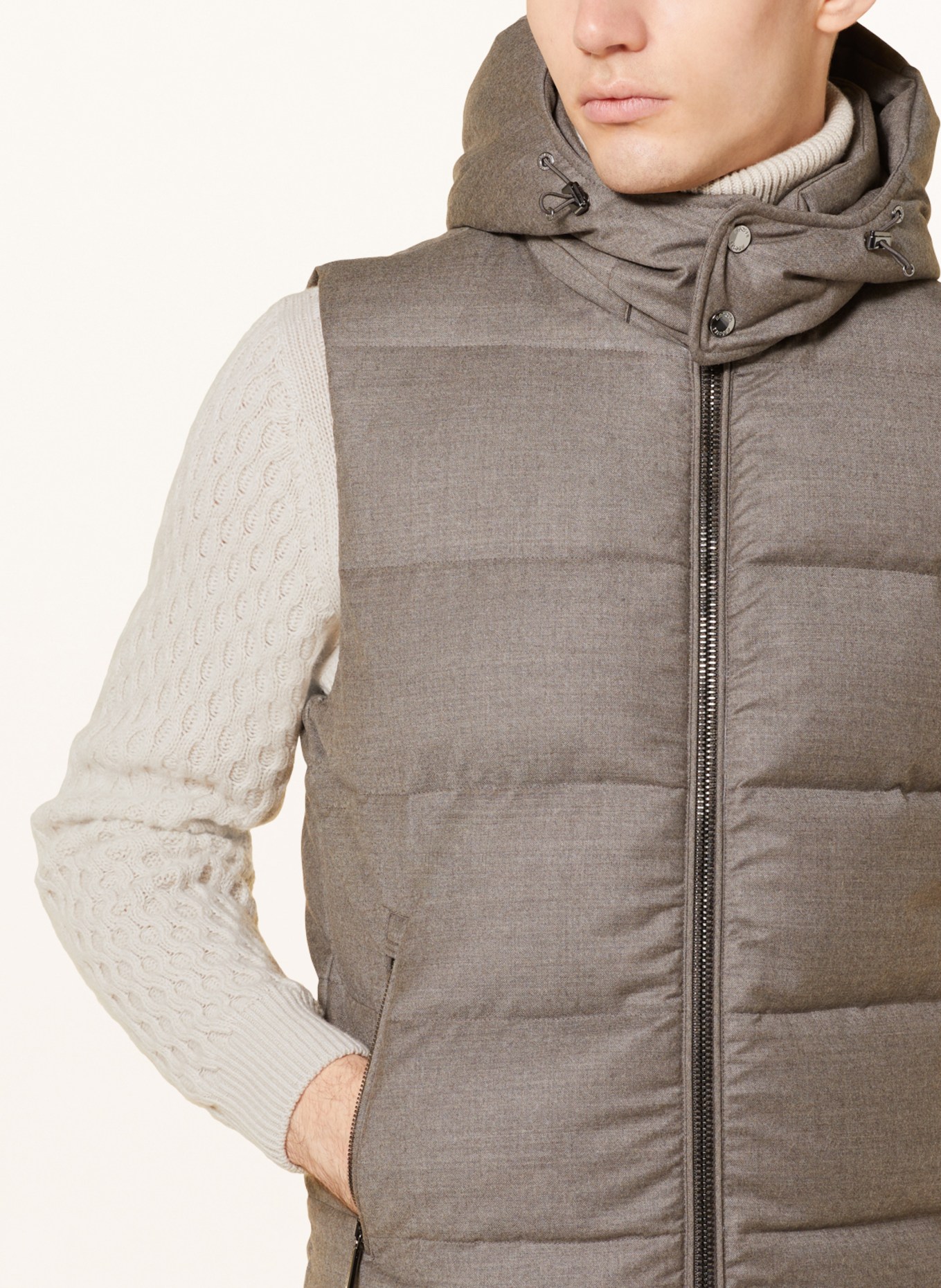 MOORER Down vest with detachable hood, Color: BEIGE (Image 6)