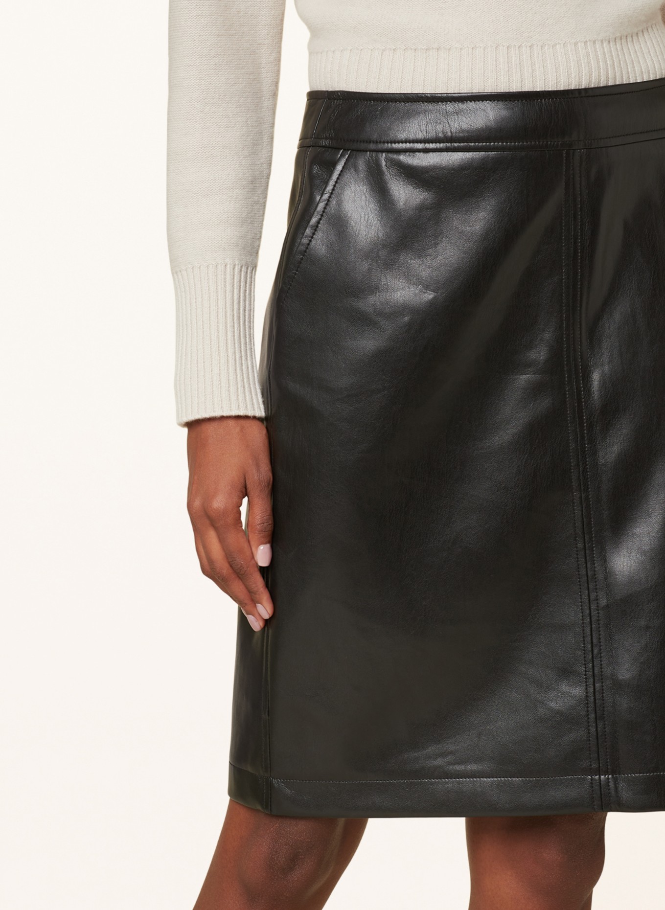 comma Skirt in leather look, Color: BLACK (Image 4)