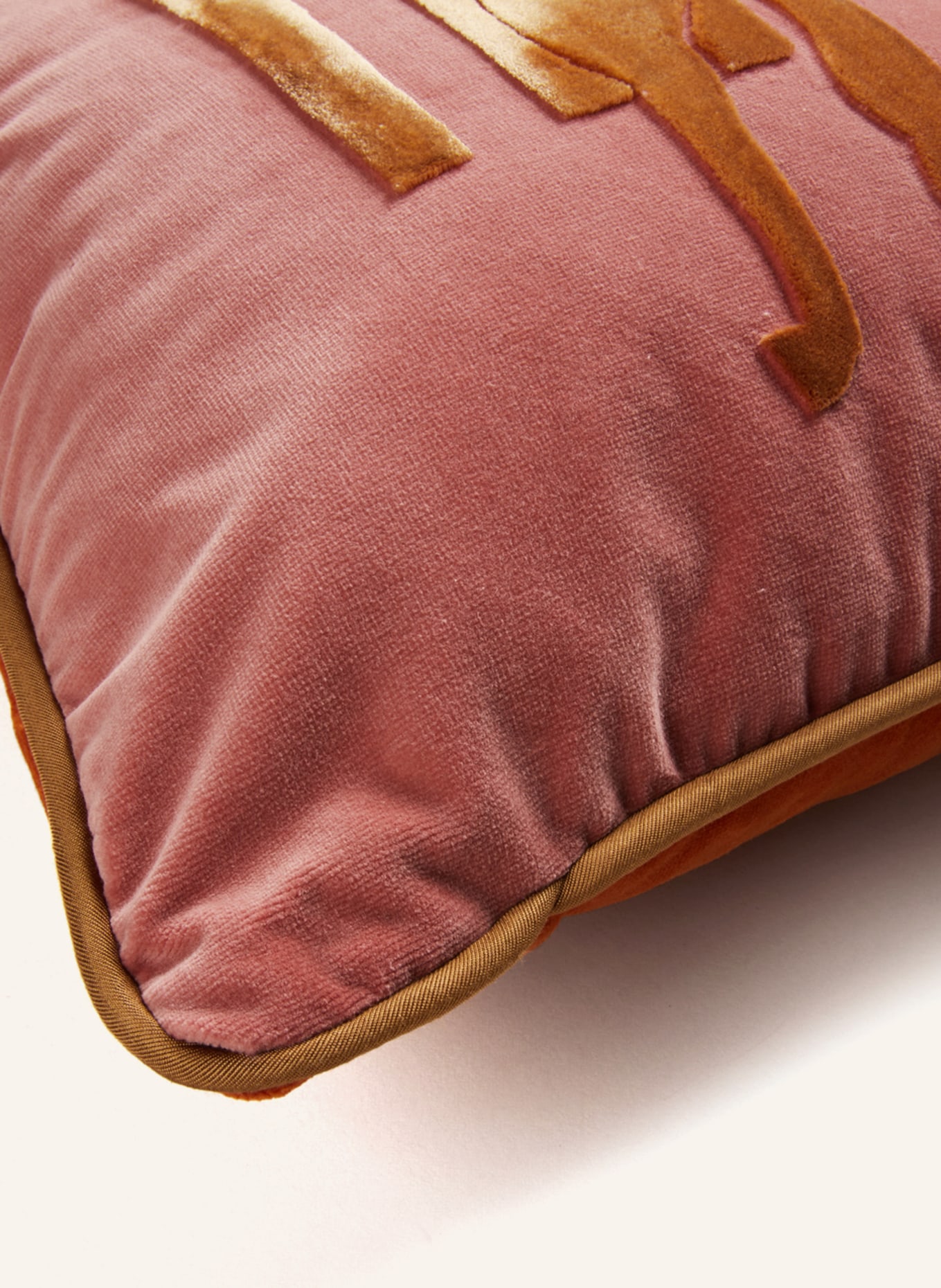 ETRO Home Dekoracyjna poduszka z aksamitu, Kolor: BLADORÓŻOWY/ CIEMNOPOMARAŃCZOWY (Obrazek 3)