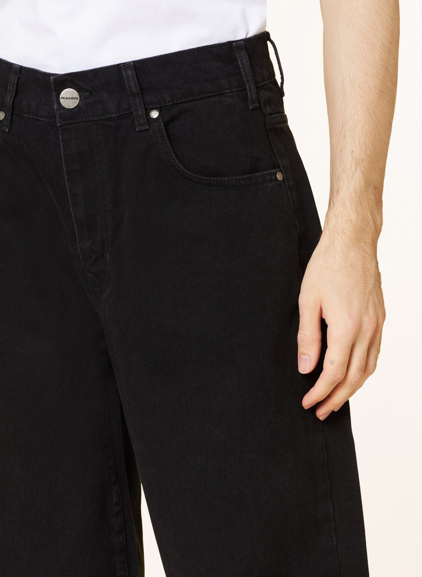 PEGADOR Jeans BEVO Loose Fit, Farbe: 001 BLACK (Bild 5)