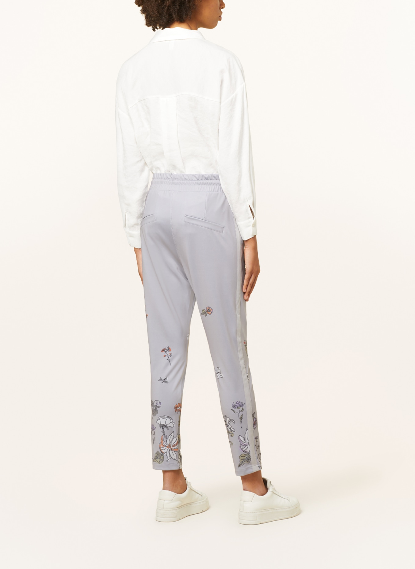 ELIAS RUMELIS Trousers ILENA in jogger style, Color: GRAY (Image 3)