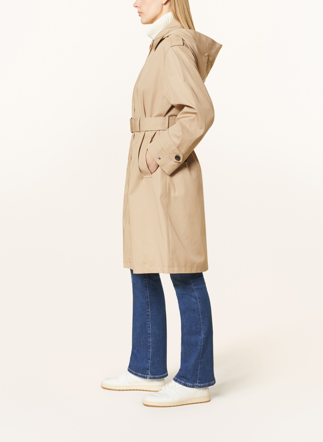 TOMMY HILFIGER Trench coat with detachable hood, Color: BEIGE (Image 4)