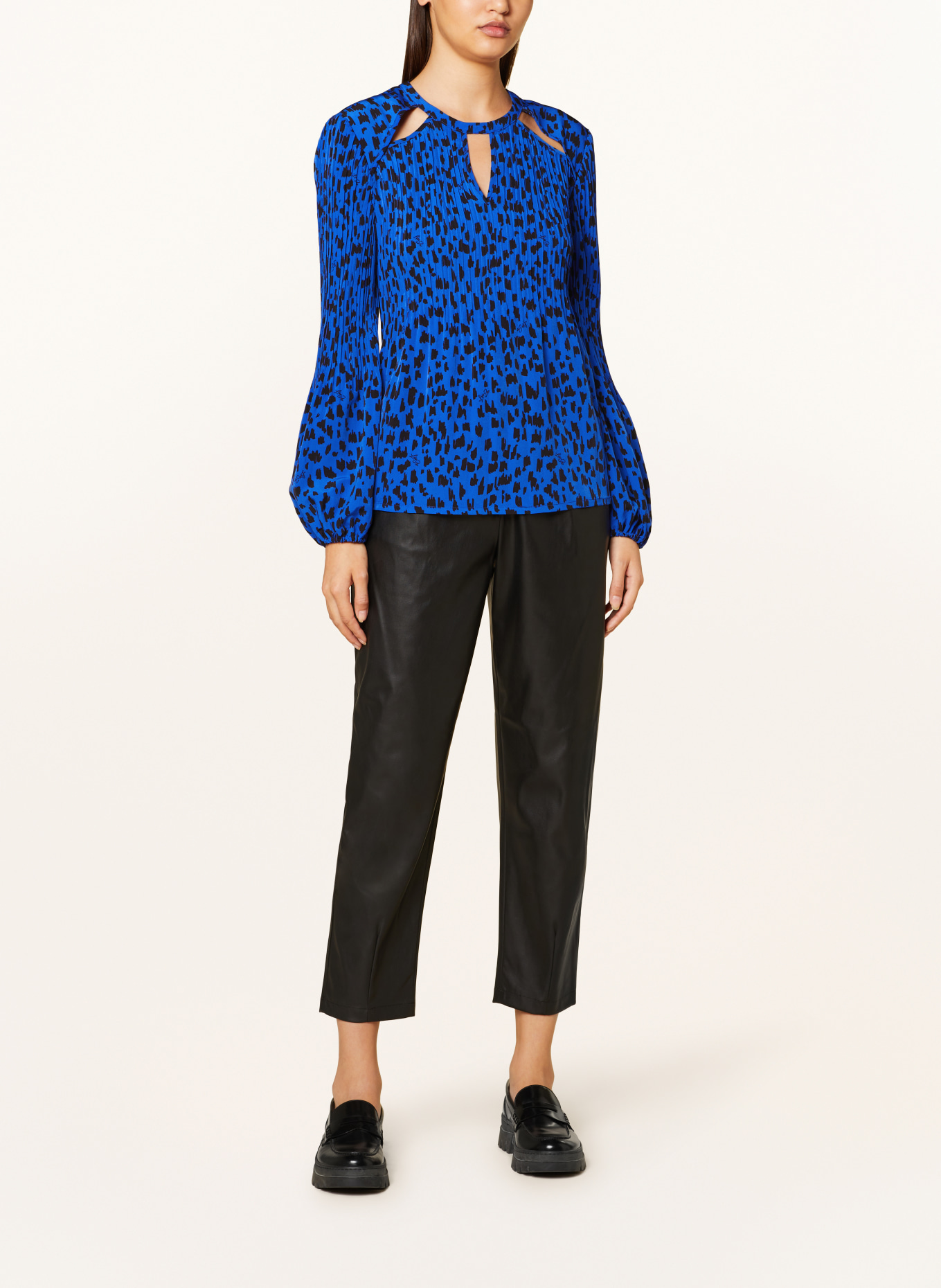 LIU JO Shirt blouse with cut-out and pleats, Color: BLUE/ BLACK (Image 2)