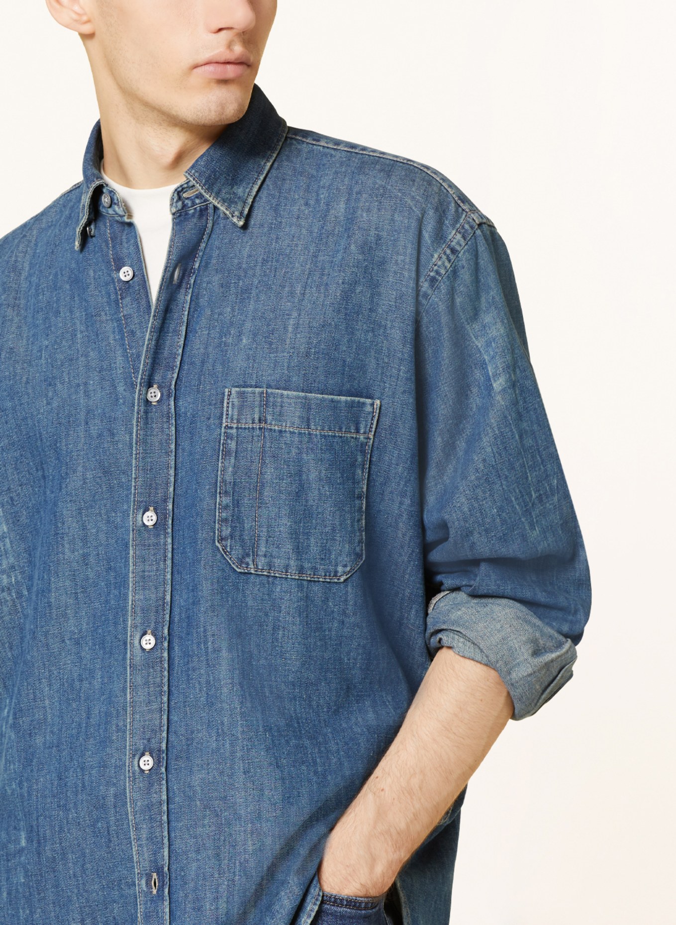 CLOSED Koszula jeansowa comfort fit, Kolor: GRANATOWY (Obrazek 4)