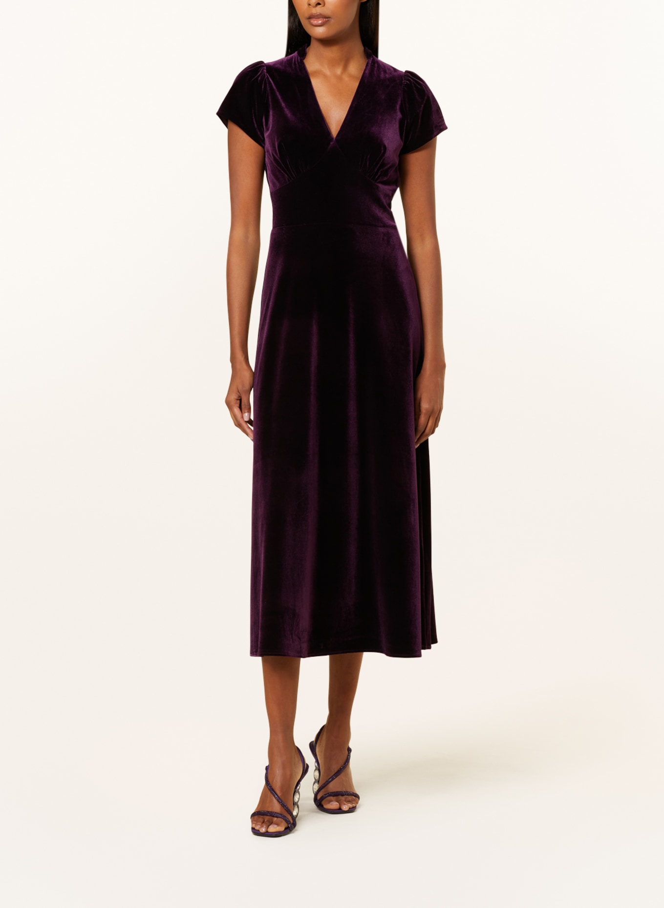 RIANI Sukienka z aksamitu, Kolor: LILA (Obrazek 2)