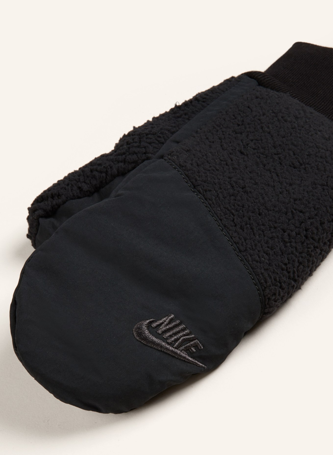 Nike Multisport gloves, Color: BLACK (Image 2)