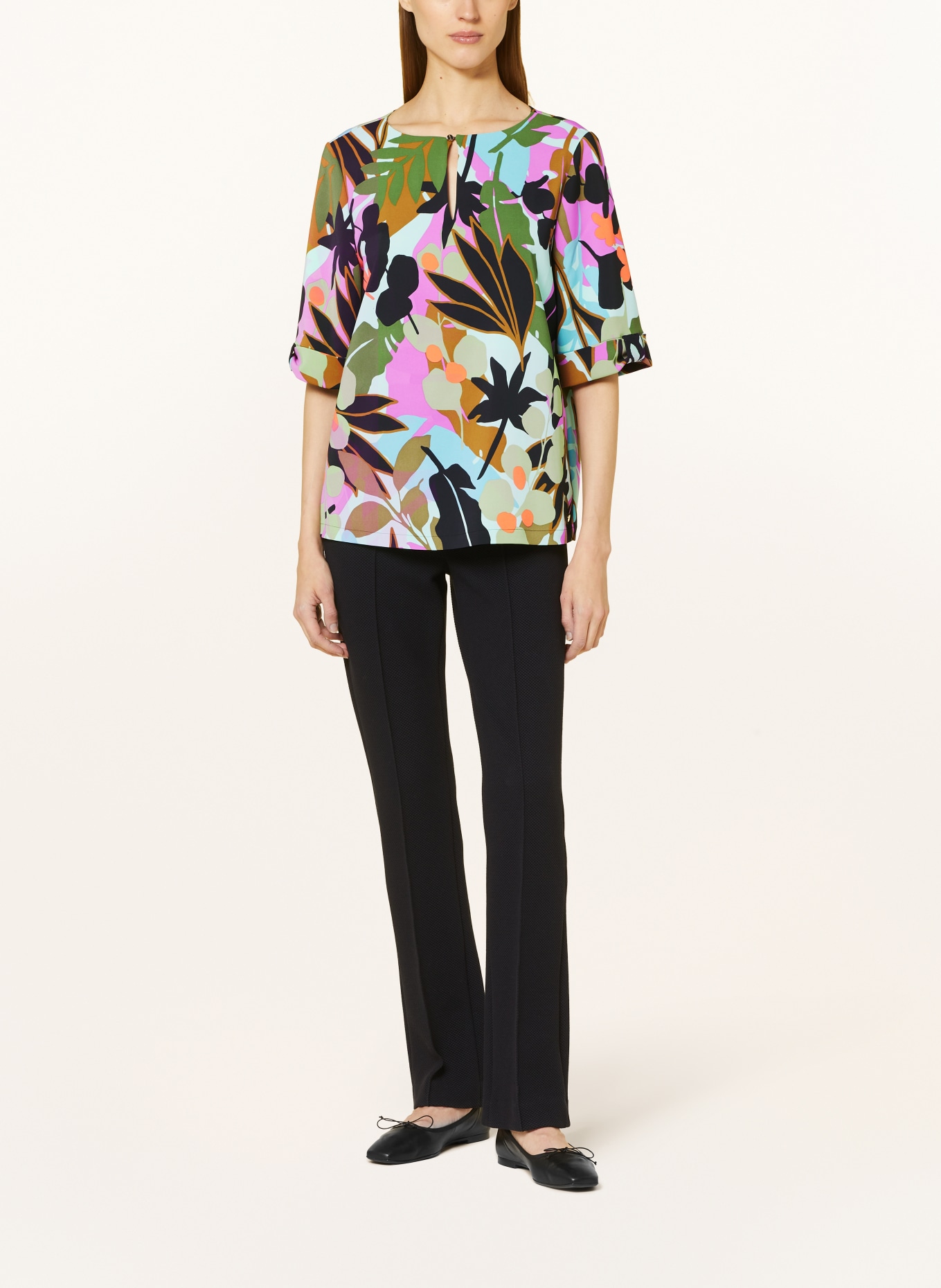MARC CAIN Shirt blouse with 3/4 sleeves, Color: 562 soft malachite (Image 2)