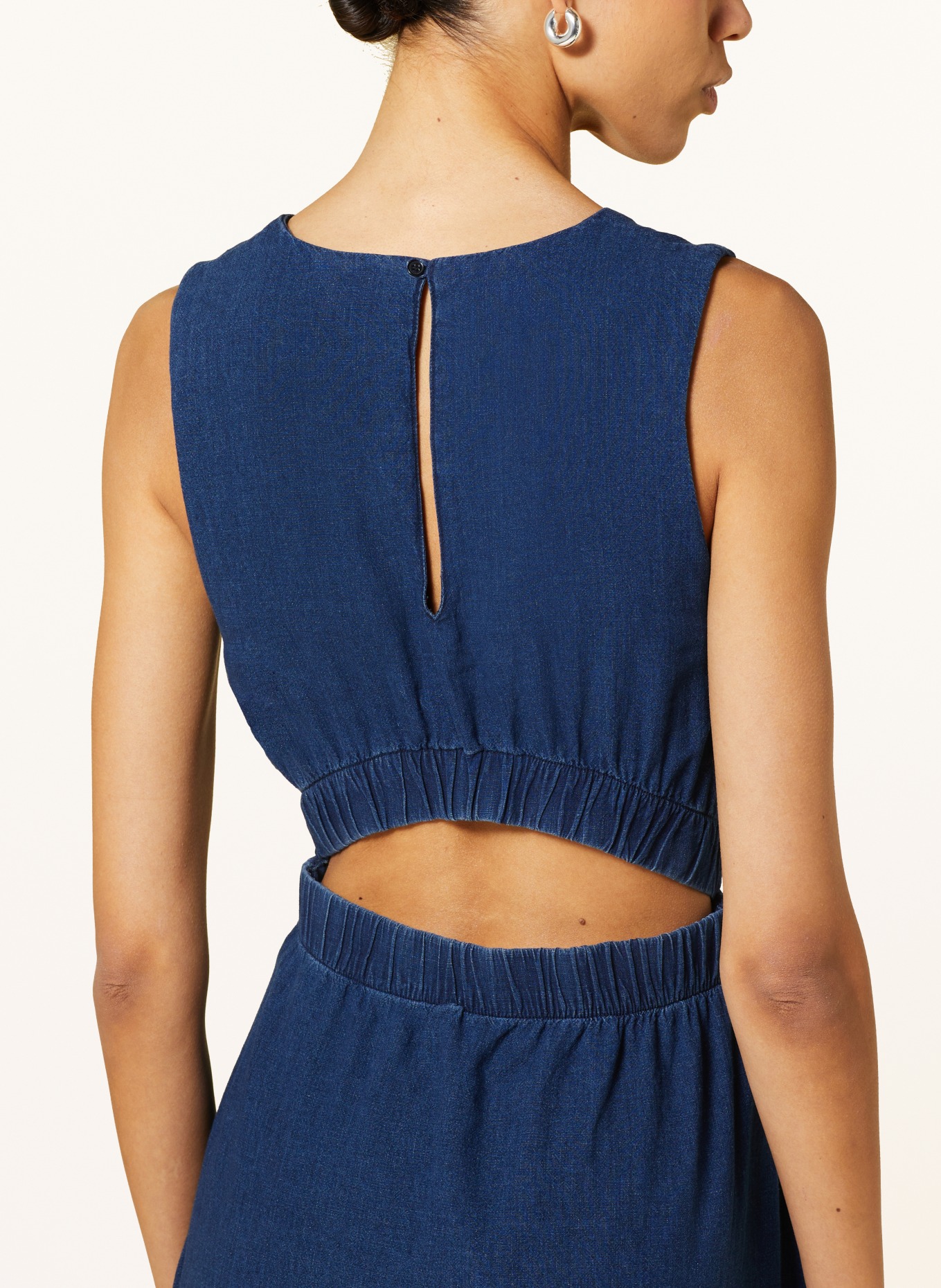CLOSED Dress in denim look with cut-out, Color: DARK BLUE (Image 4)