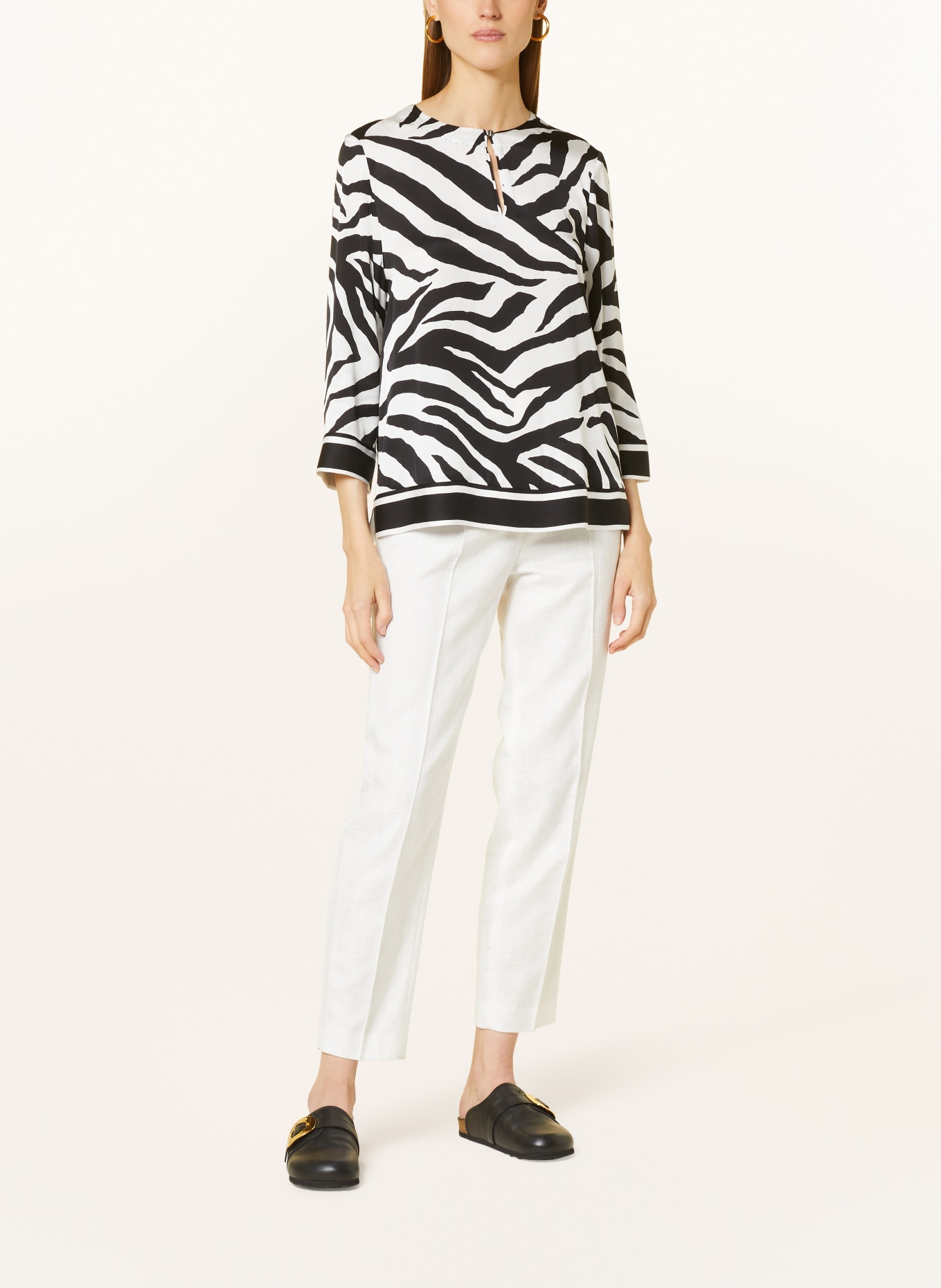 MARC CAIN Shirt blouse made of satin with 3/4 sleeves, Color: 190 white and black (Image 2)