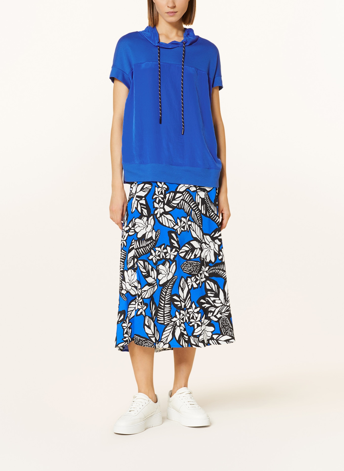MARC CAIN T-shirt in mixed materials, Color: 365 bright royal blue (Image 2)