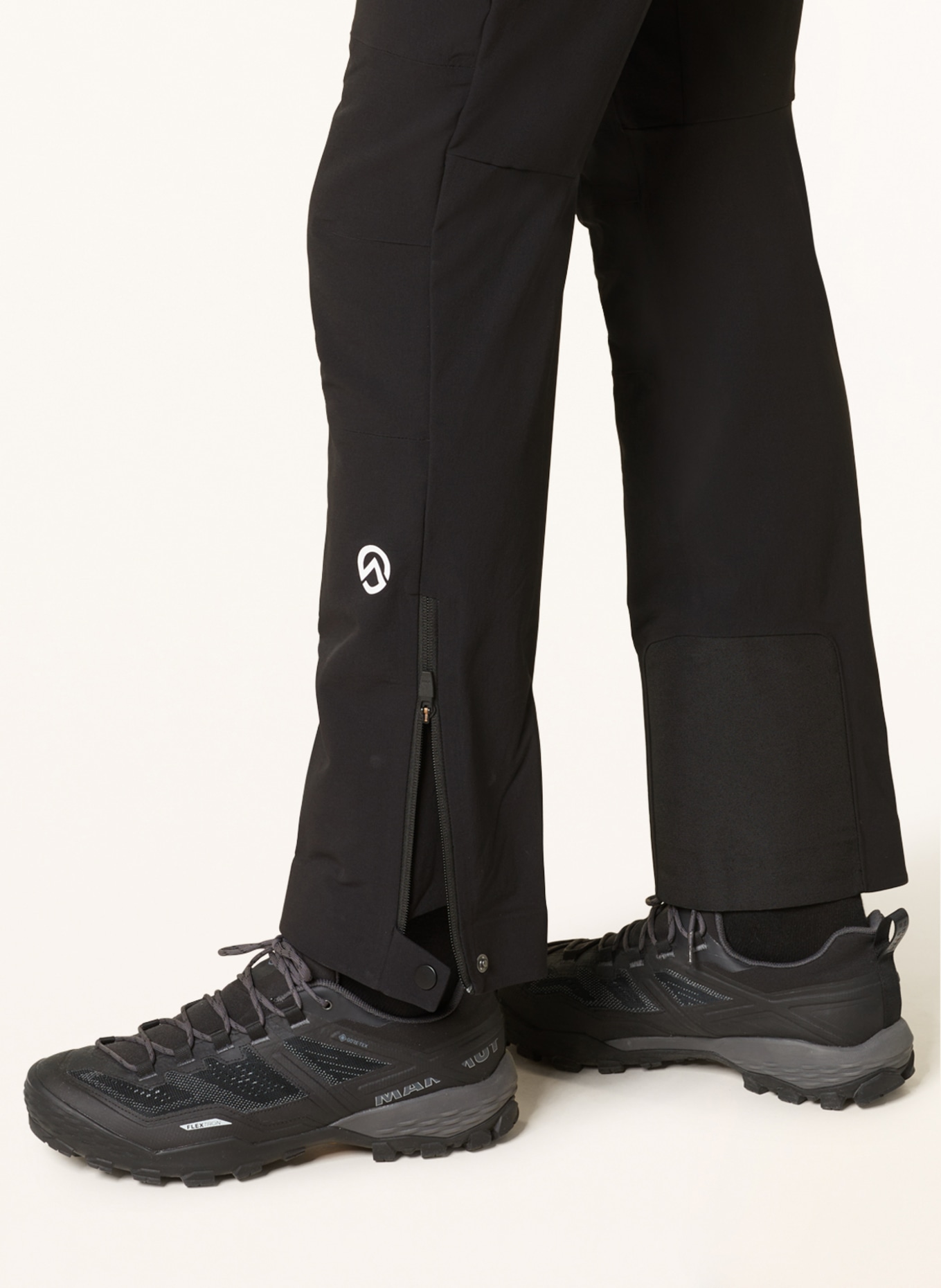 THE NORTH FACE Softshell trousers SUMMIT CHAMLANG, Color: BLACK (Image 6)