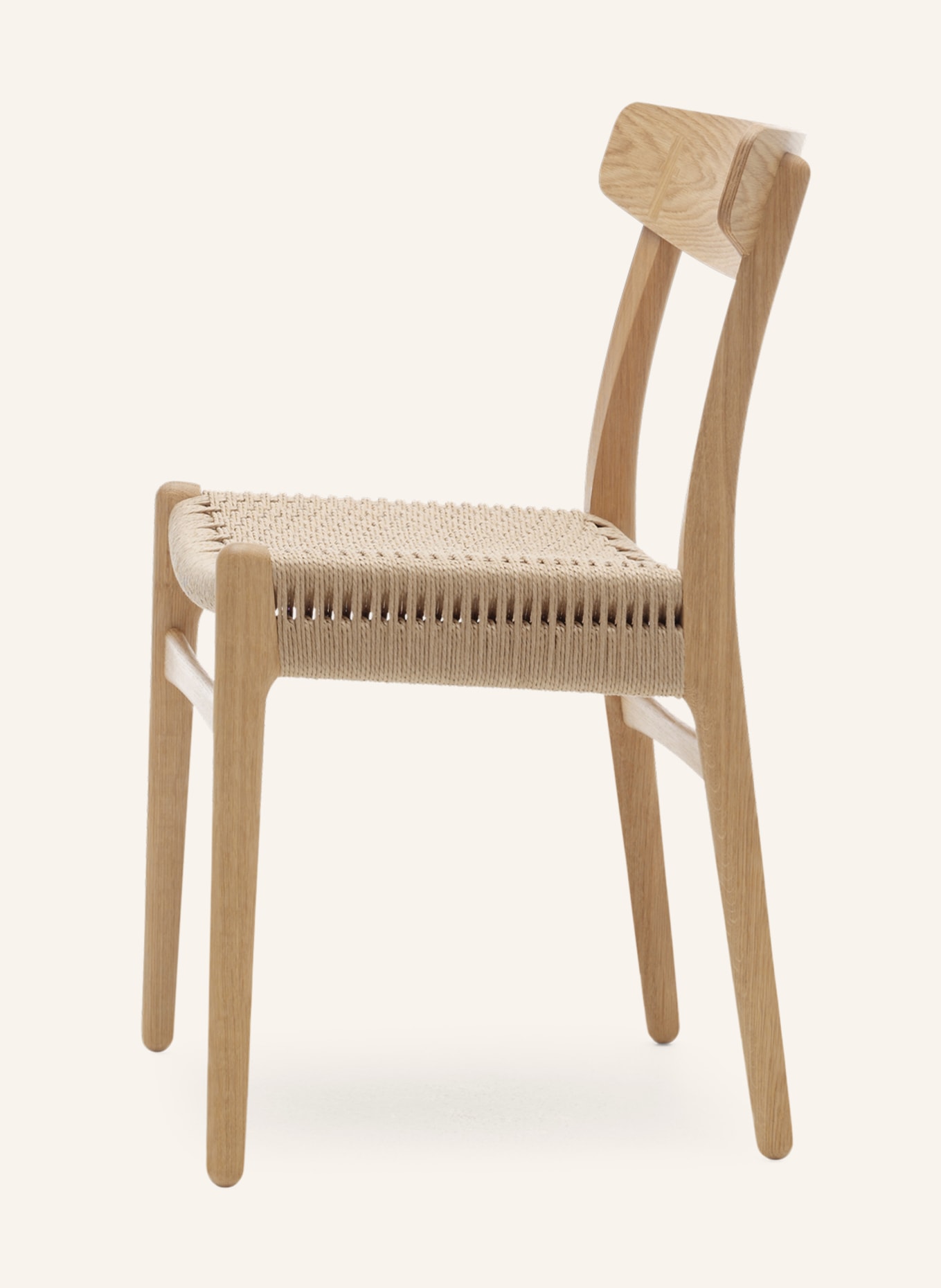CARL HANSEN AND SØN Stuhl CH23: HELLBRAUN
