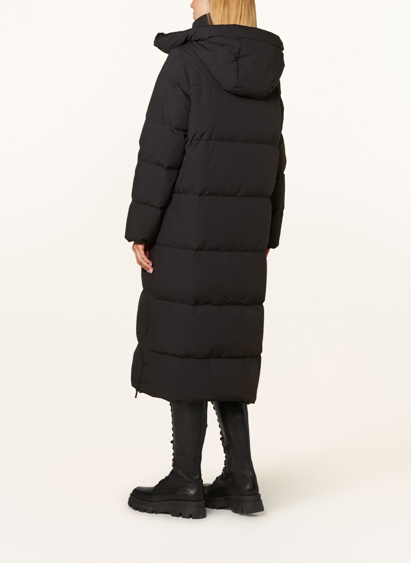 someday Péřový kabát VARICA s odnímatelnou kapucí, Barva: ČERNÁ (Obrázek 3)