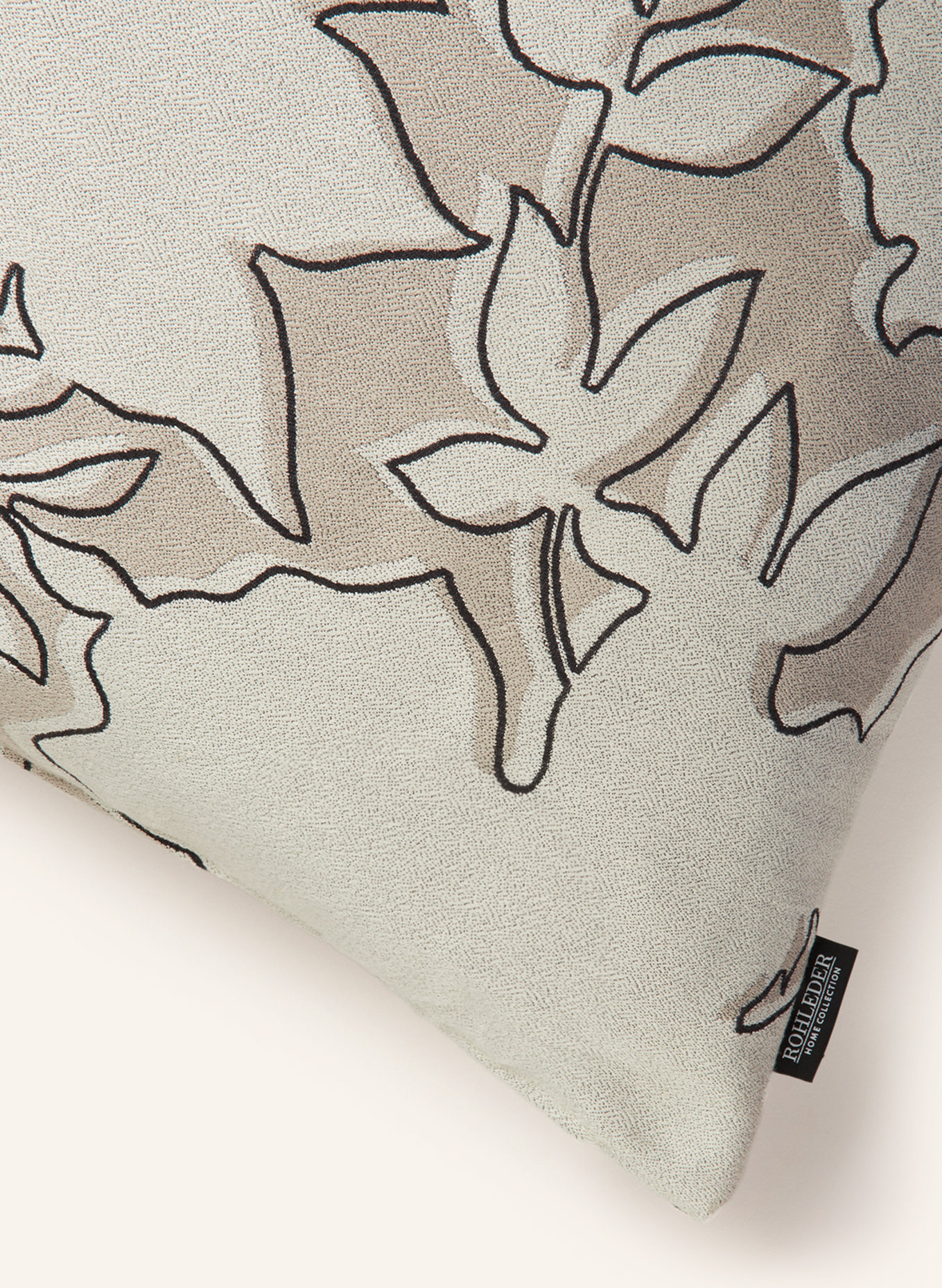 ROHLEDER Dekokissen PALM BEACH mit Federfüllung: GRAU / HELLGRAU / SCHWARZ