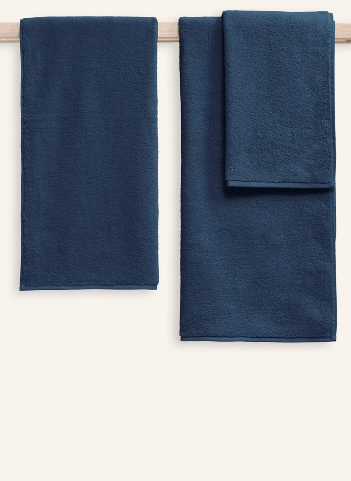 weseta switzerland Bath towel DREAMPURE, Color: 11 night blue (Image 2)