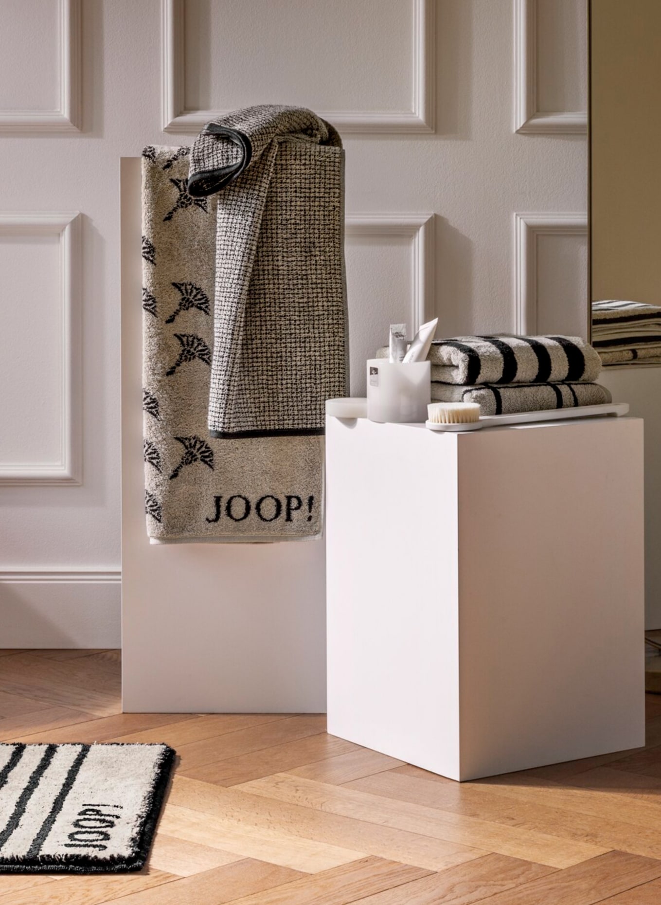 JOOP! Towel SELECT ALLOVER, Color: BLACK/ LIGHT BROWN (Image 4)