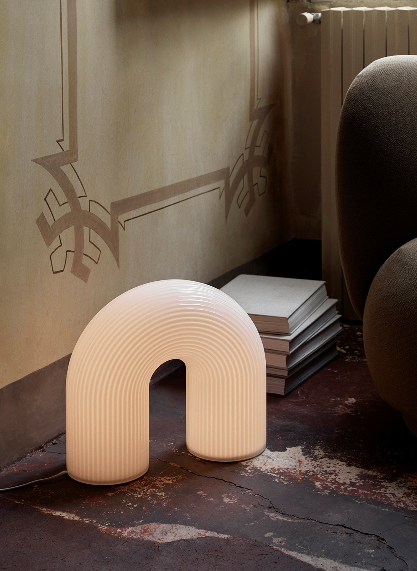 Ferm LIVING Stehleuchte VUELTA: WEISS