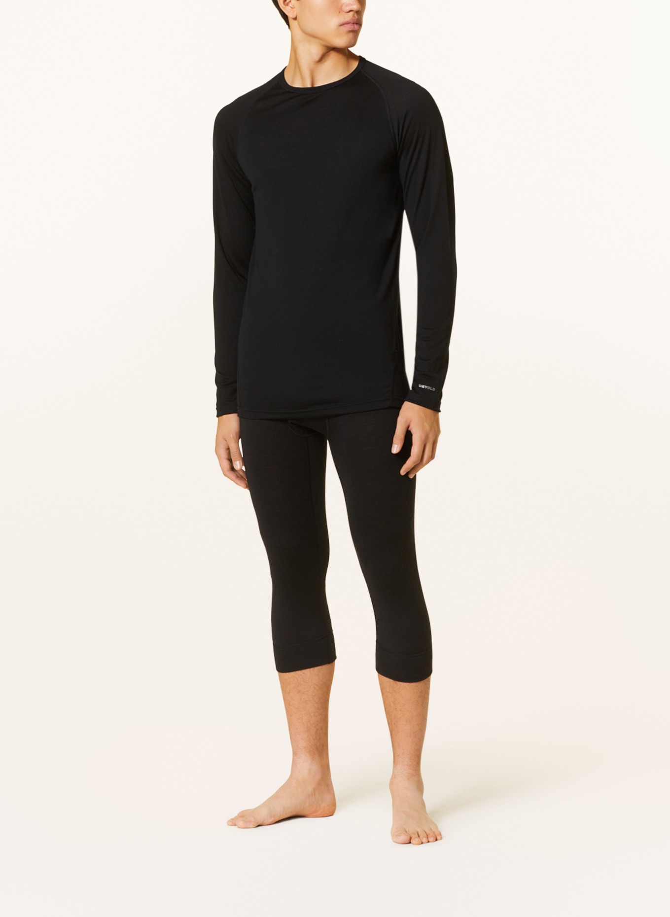 DEVOLD Functional underwear shirt BREEZE made of merino wool, Color: BLACK (Image 2)