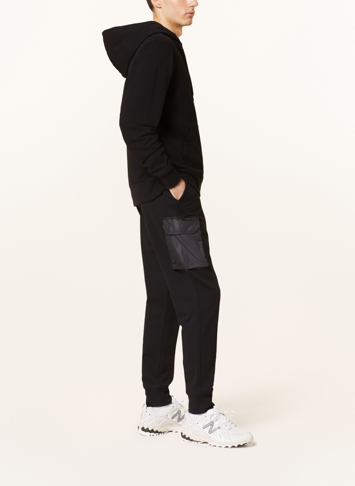 CANADA GOOSE Sweatpants HURON, Color: BLACK (Image 4)