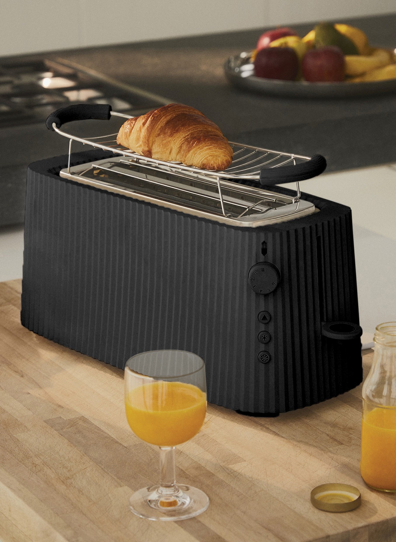 ALESSI Toaster PLISSÈ: SCHWARZ